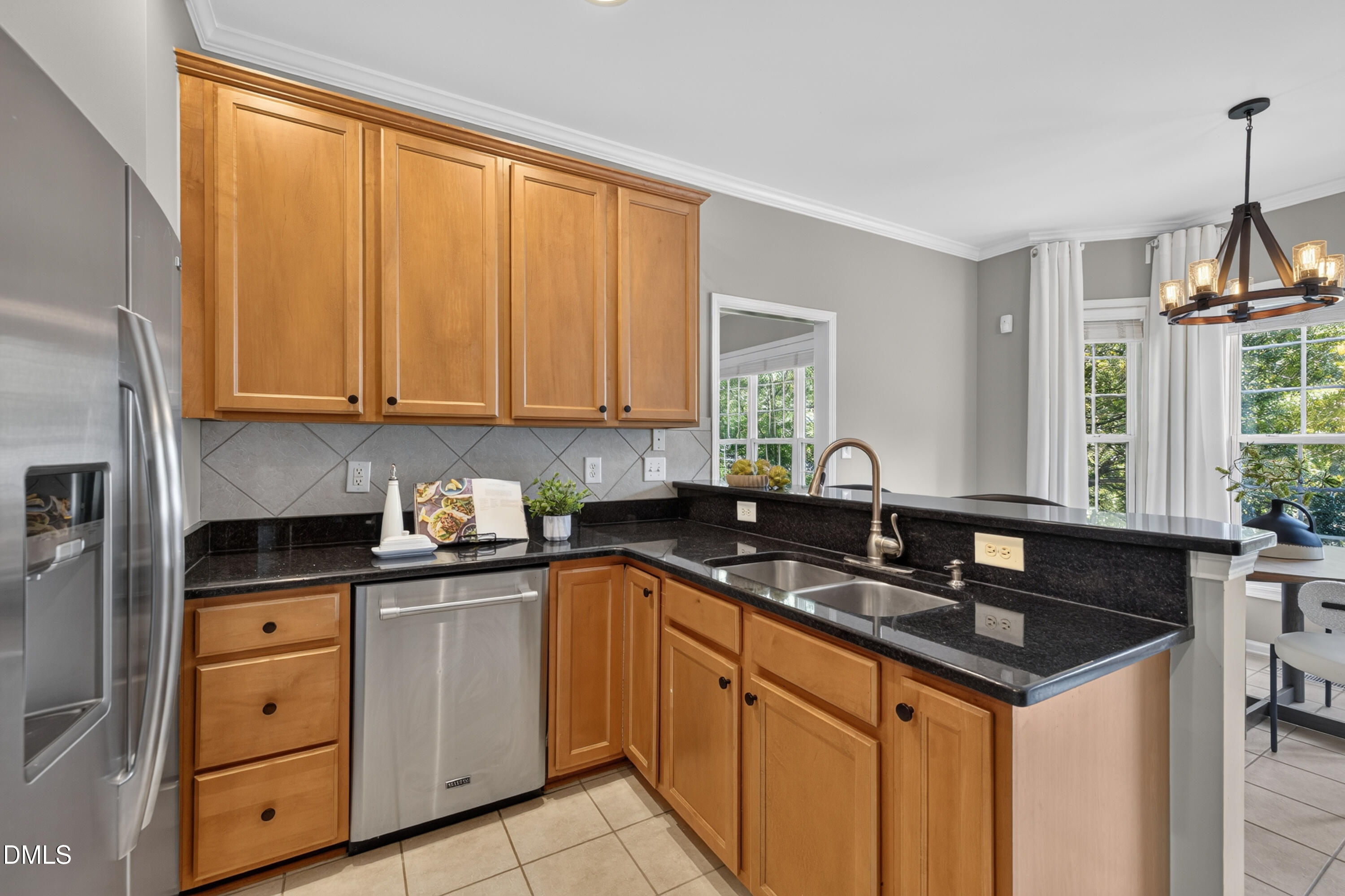 5203 Kemmont Drive Property Photo 12