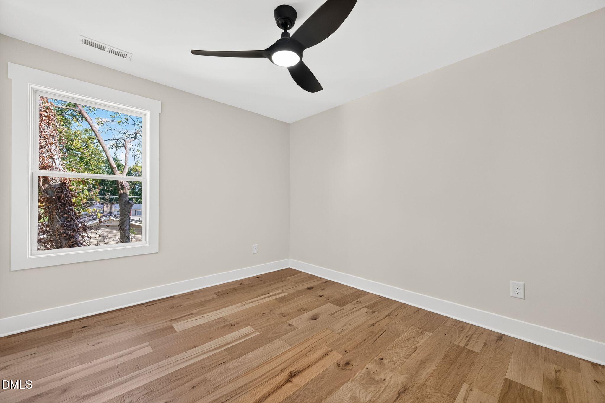 1122 Hightower Street Property Photo 34