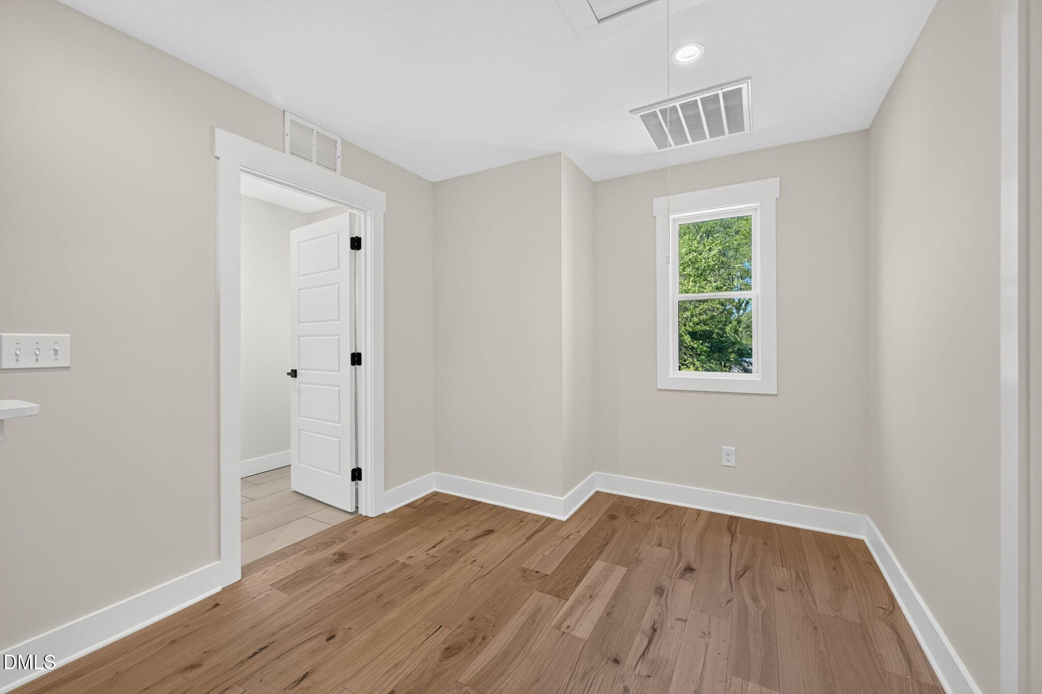 1122 Hightower Street Property Photo 36