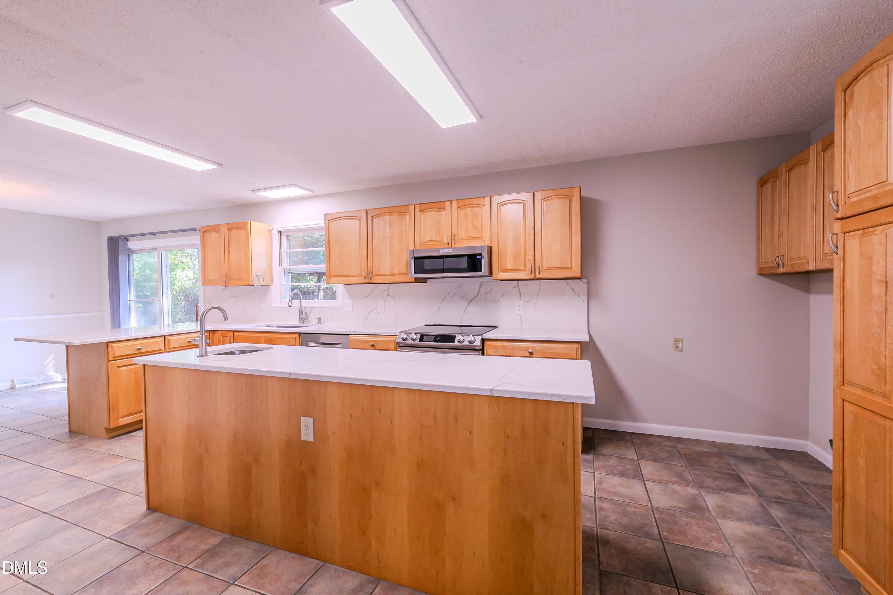 1308 Azalea Drive Property Photo 7