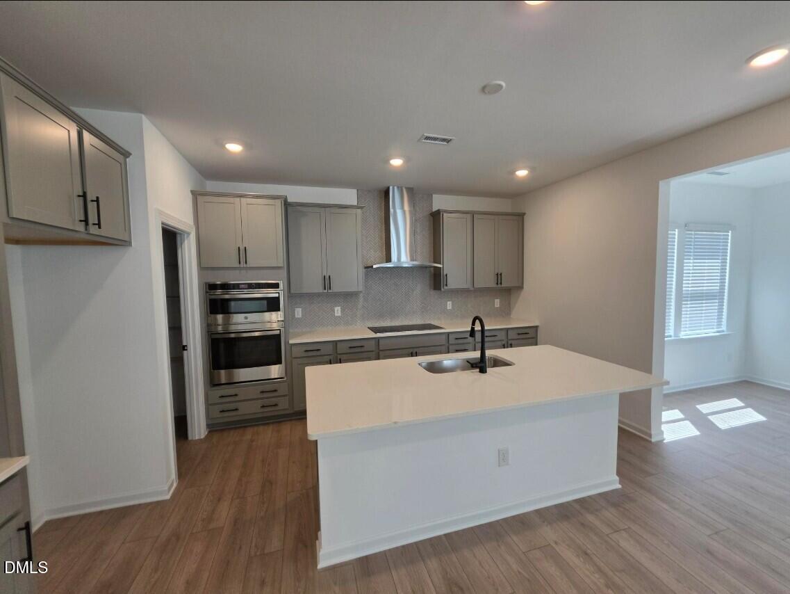 124 Rivulet Court Property Photo 2