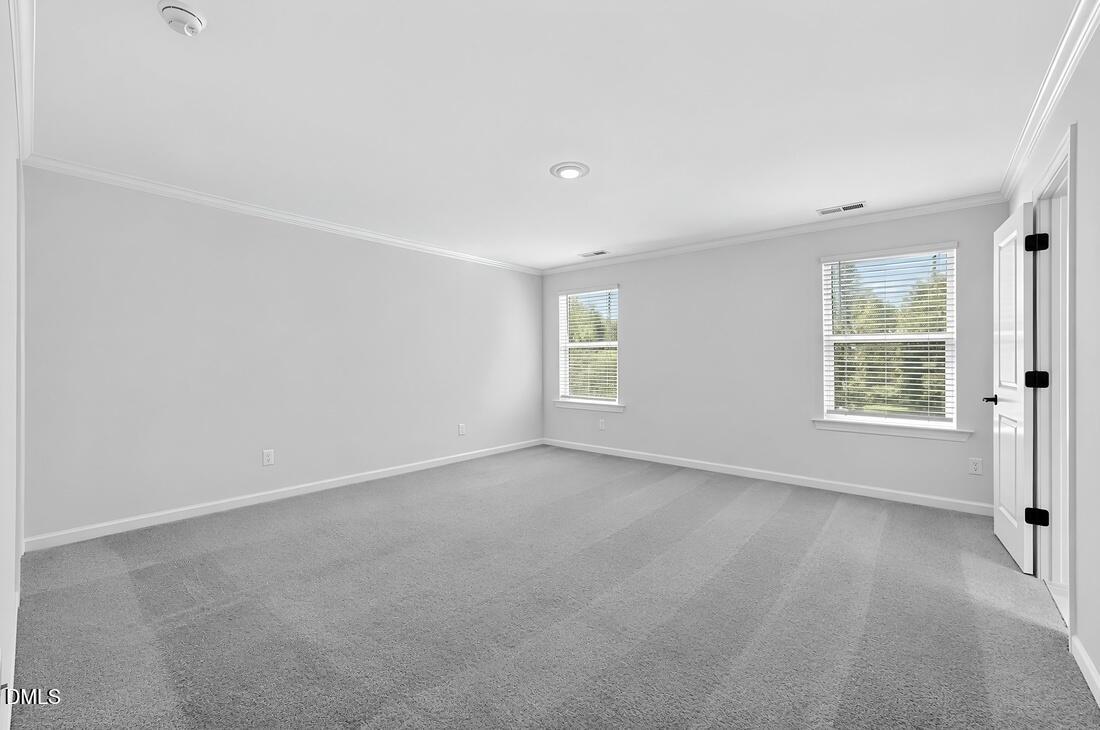 124 Rivulet Court Property Photo 5