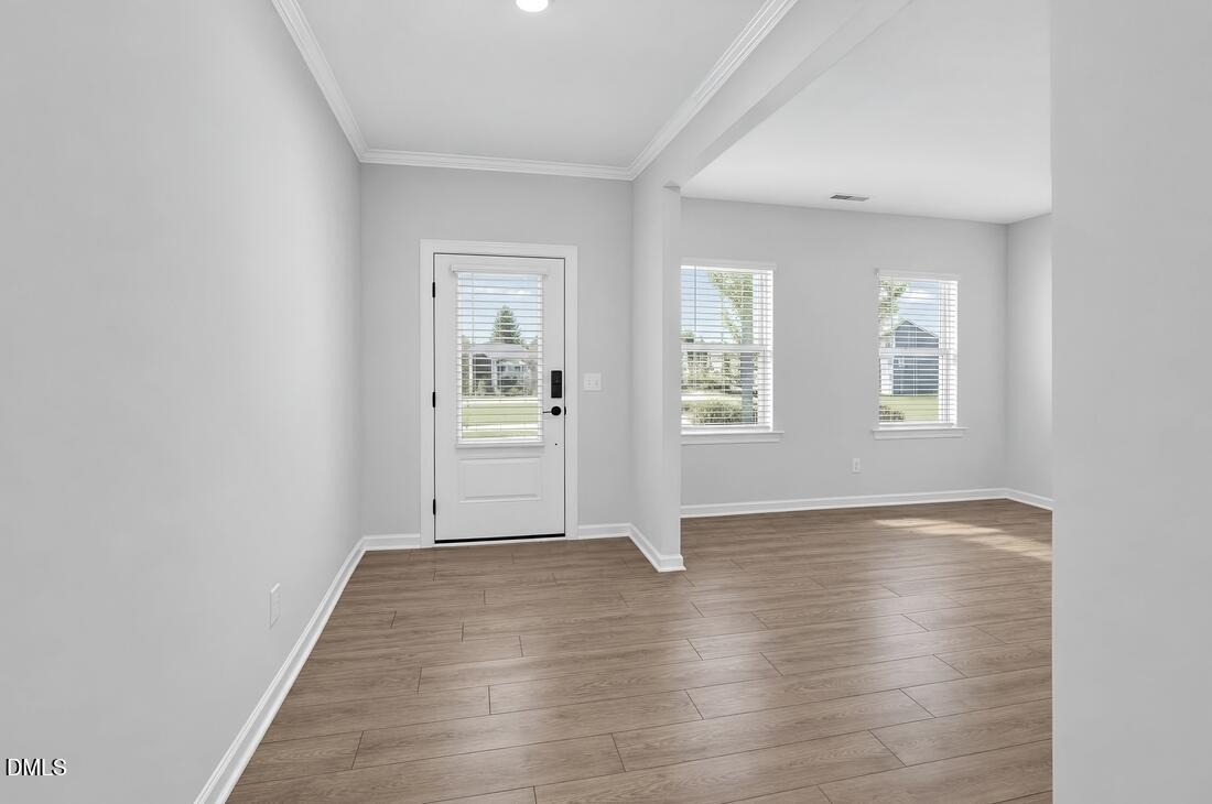 124 Rivulet Court Property Photo 6