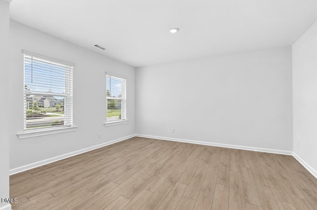 124 Rivulet Court Property Photo 8