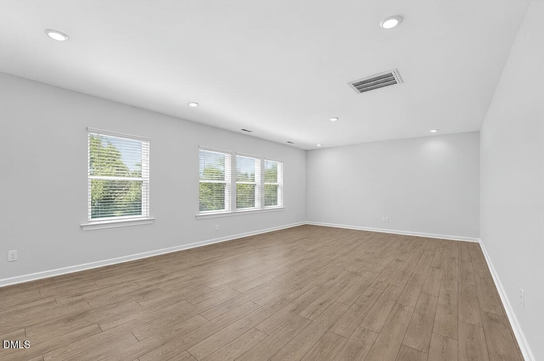 124 Rivulet Court Property Photo 11