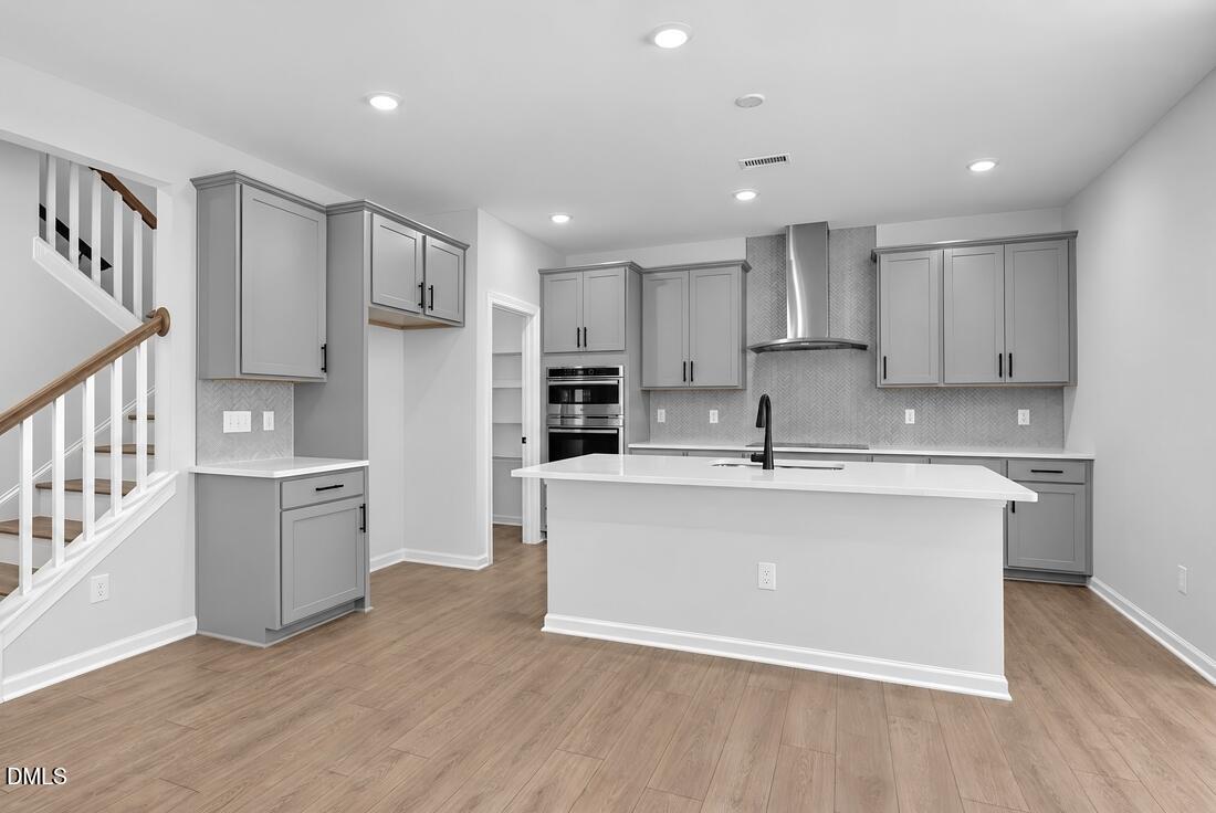 124 Rivulet Court Property Photo 15