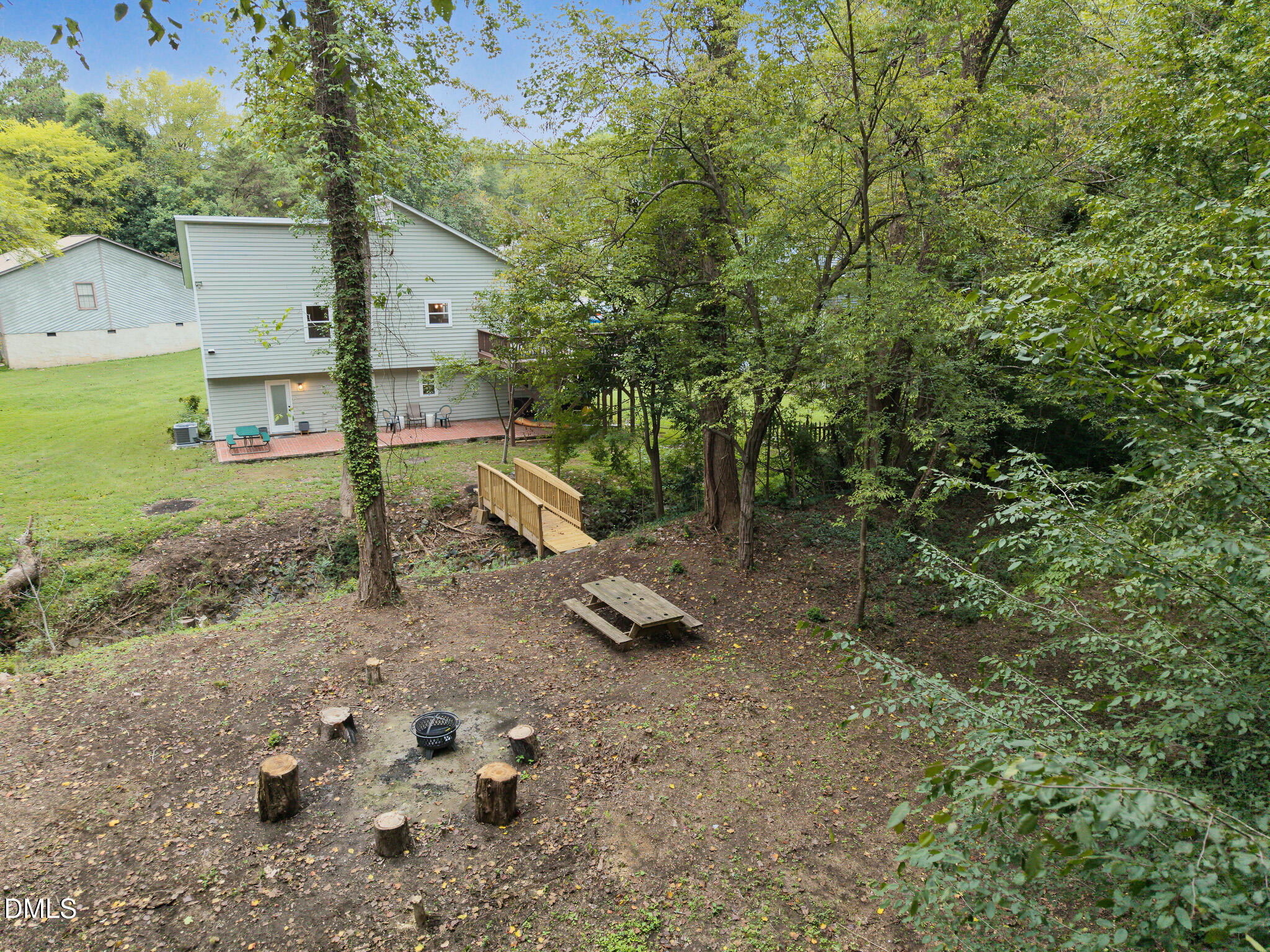 10 Winchester Court Property Photo 27