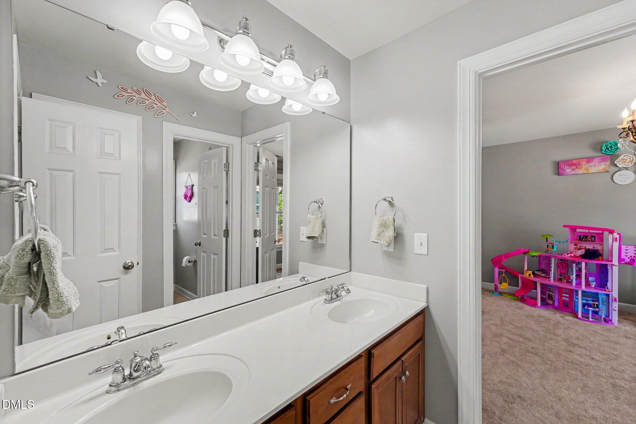 210 Allendown Lane Property Photo 29