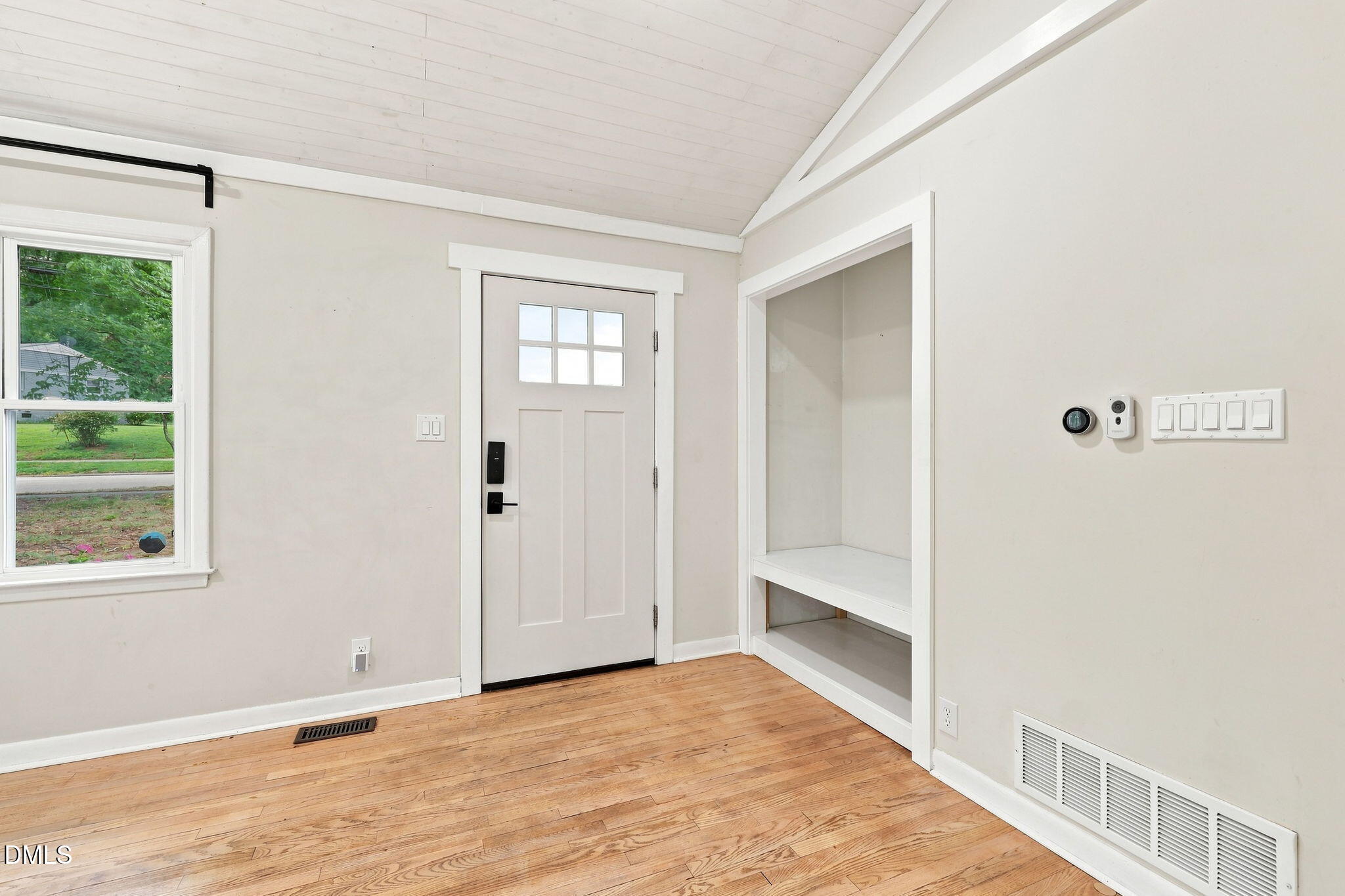 3108 Brentwood Road Property Photo 9