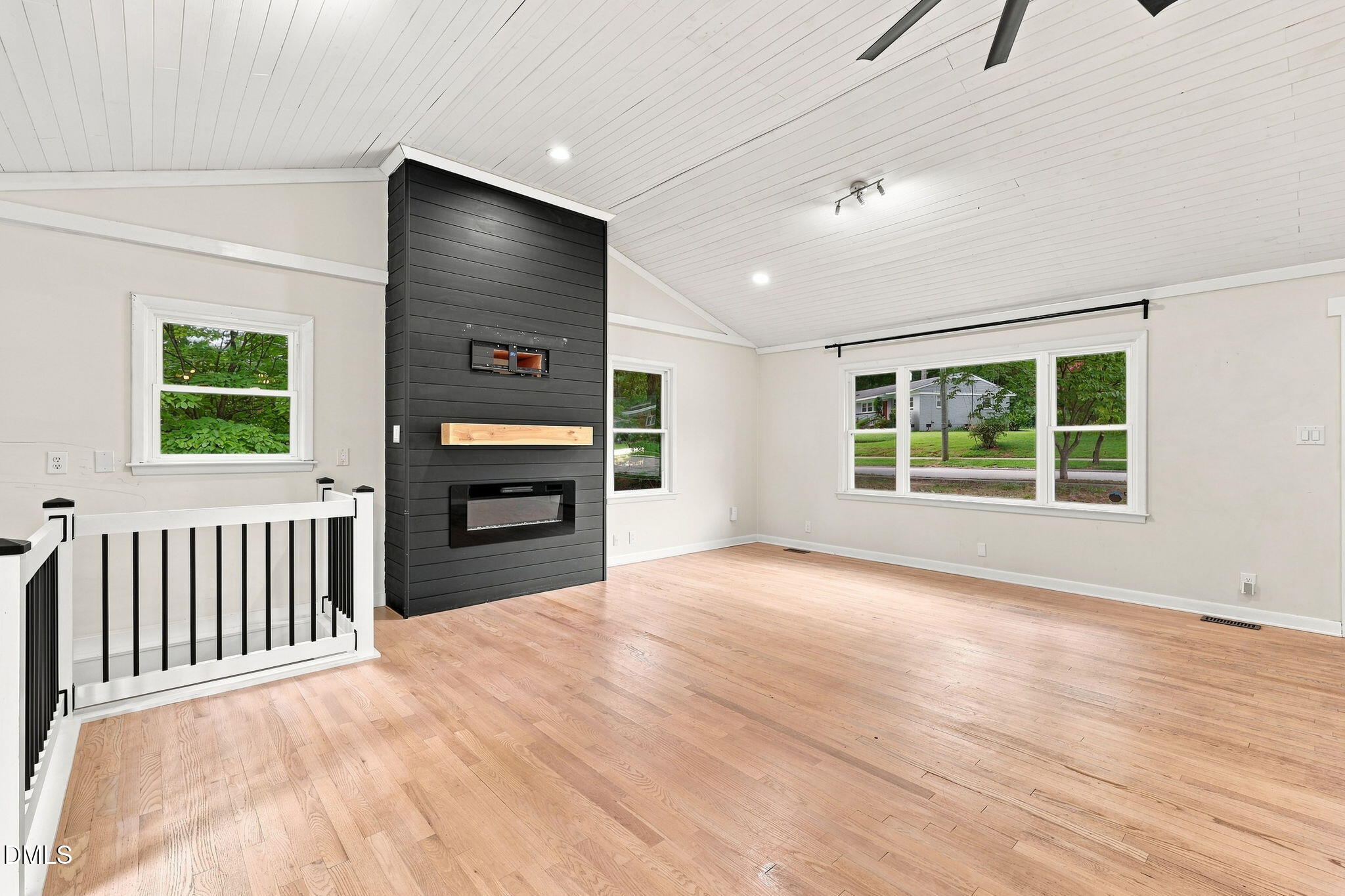 3108 Brentwood Road Property Photo 10