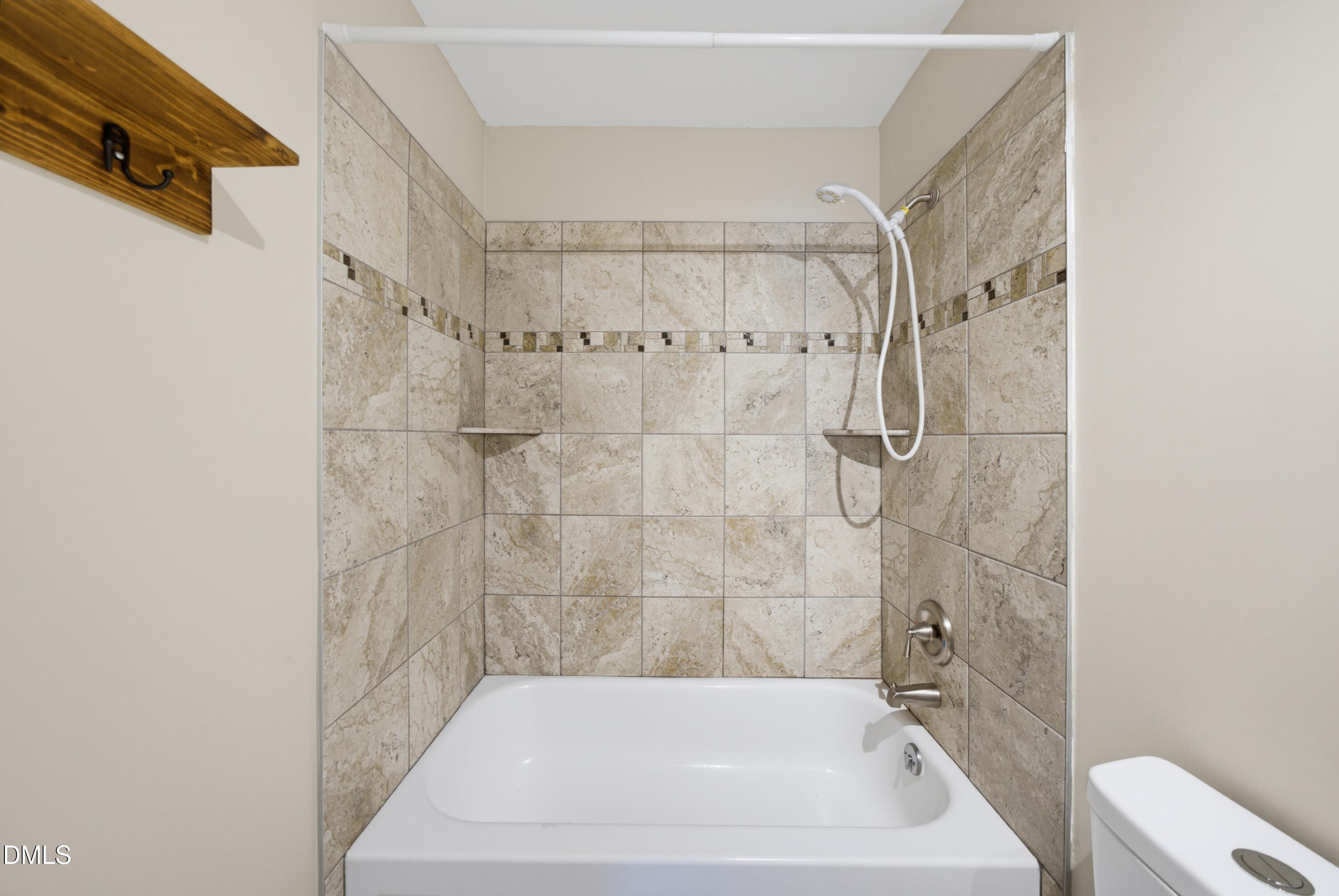 1106 Broadford Drive Property Photo 21
