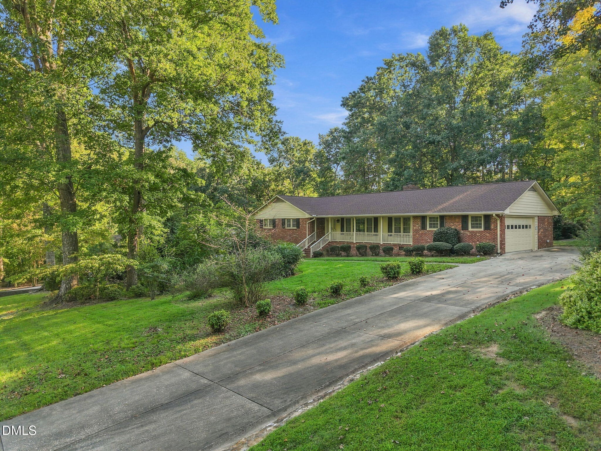 2325 Dawn Trail Property Photo 2