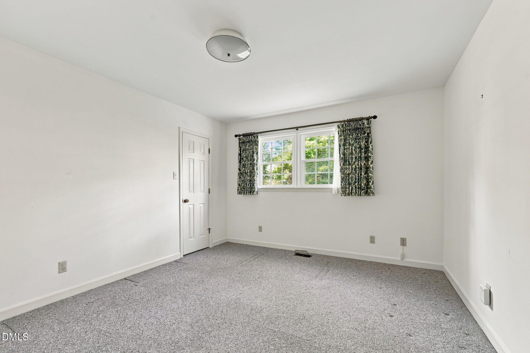 2325 Dawn Trail Property Photo 28
