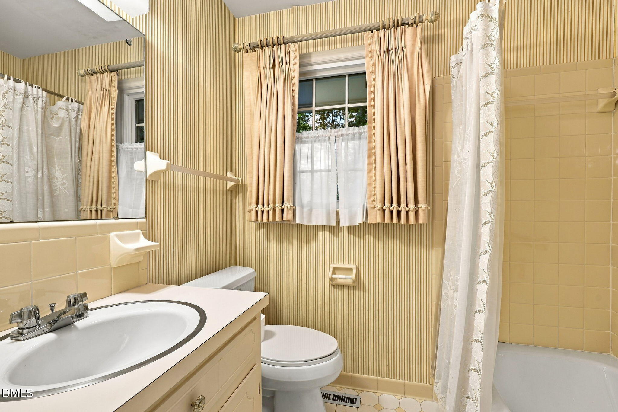 2325 Dawn Trail Property Photo 31