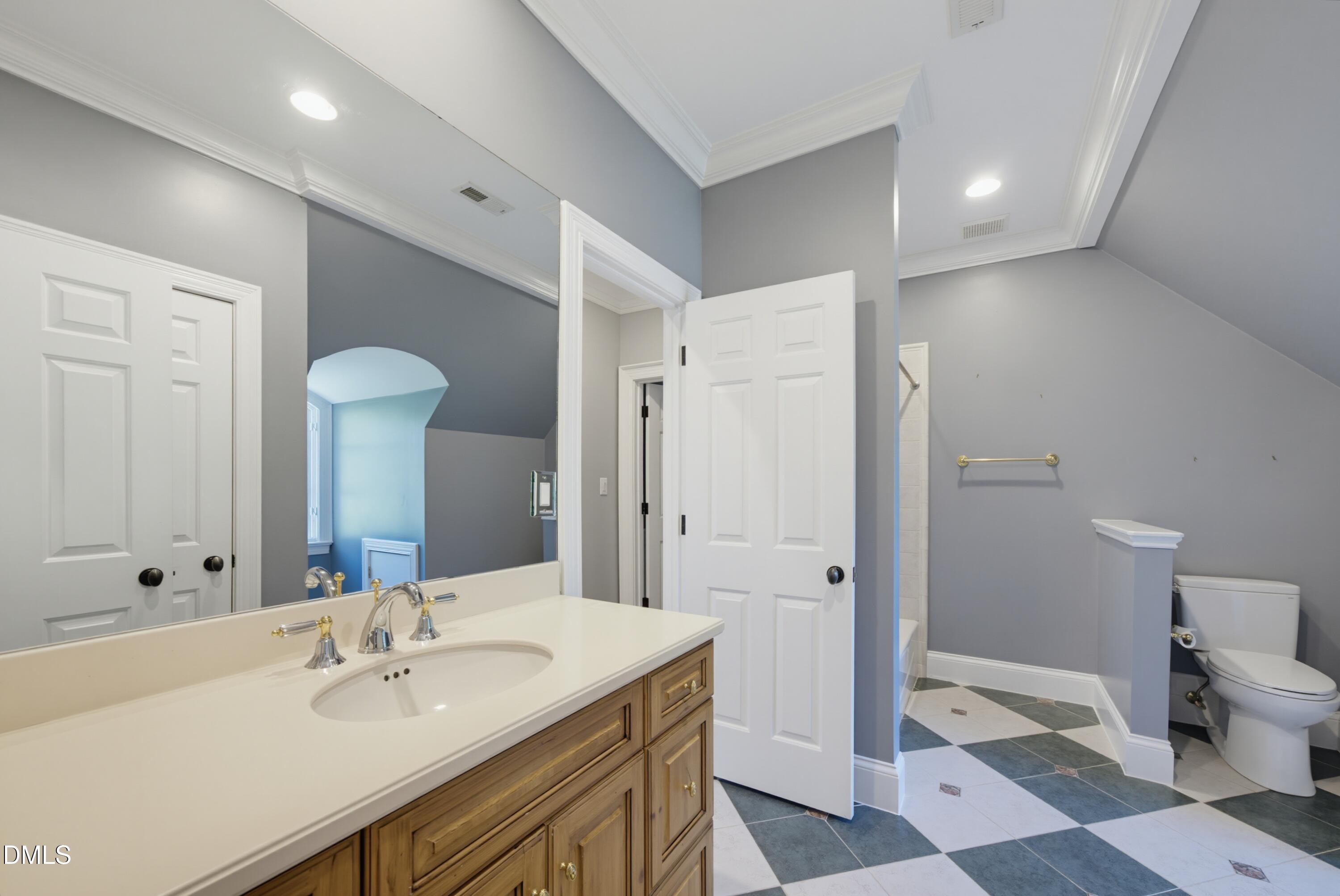 6592 Wakefalls Drive Property Photo 44