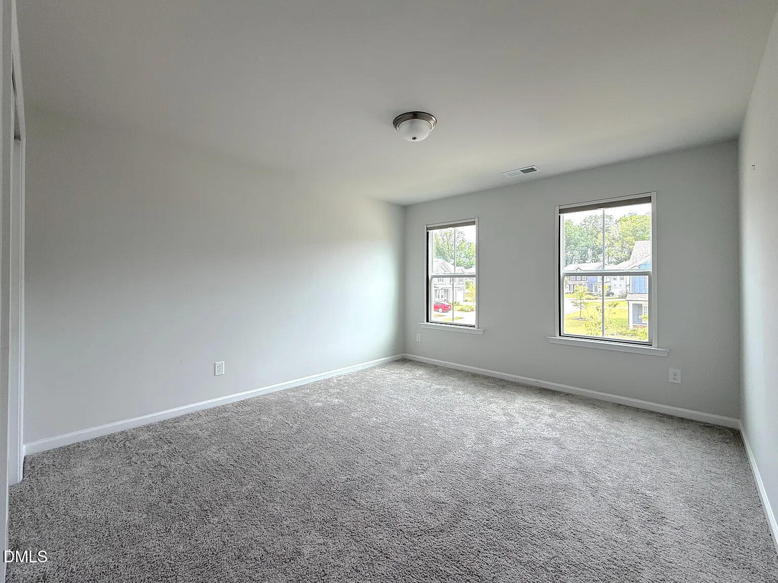 104 Fair Isle Court Property Photo 17