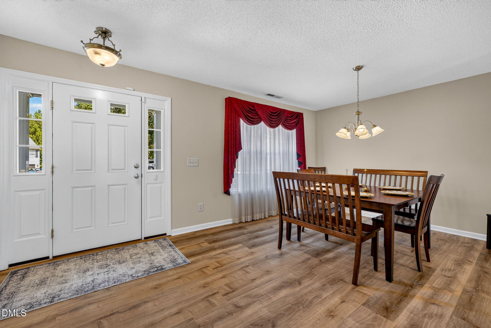 4106 Amber Stone Way Property Photo 8