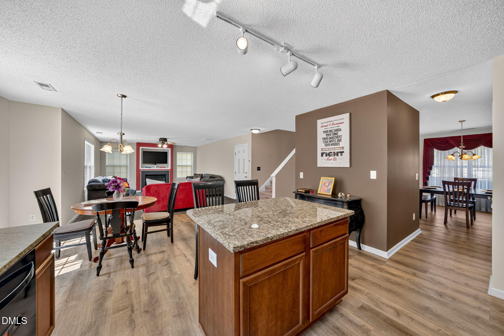 4106 Amber Stone Way Property Photo 14