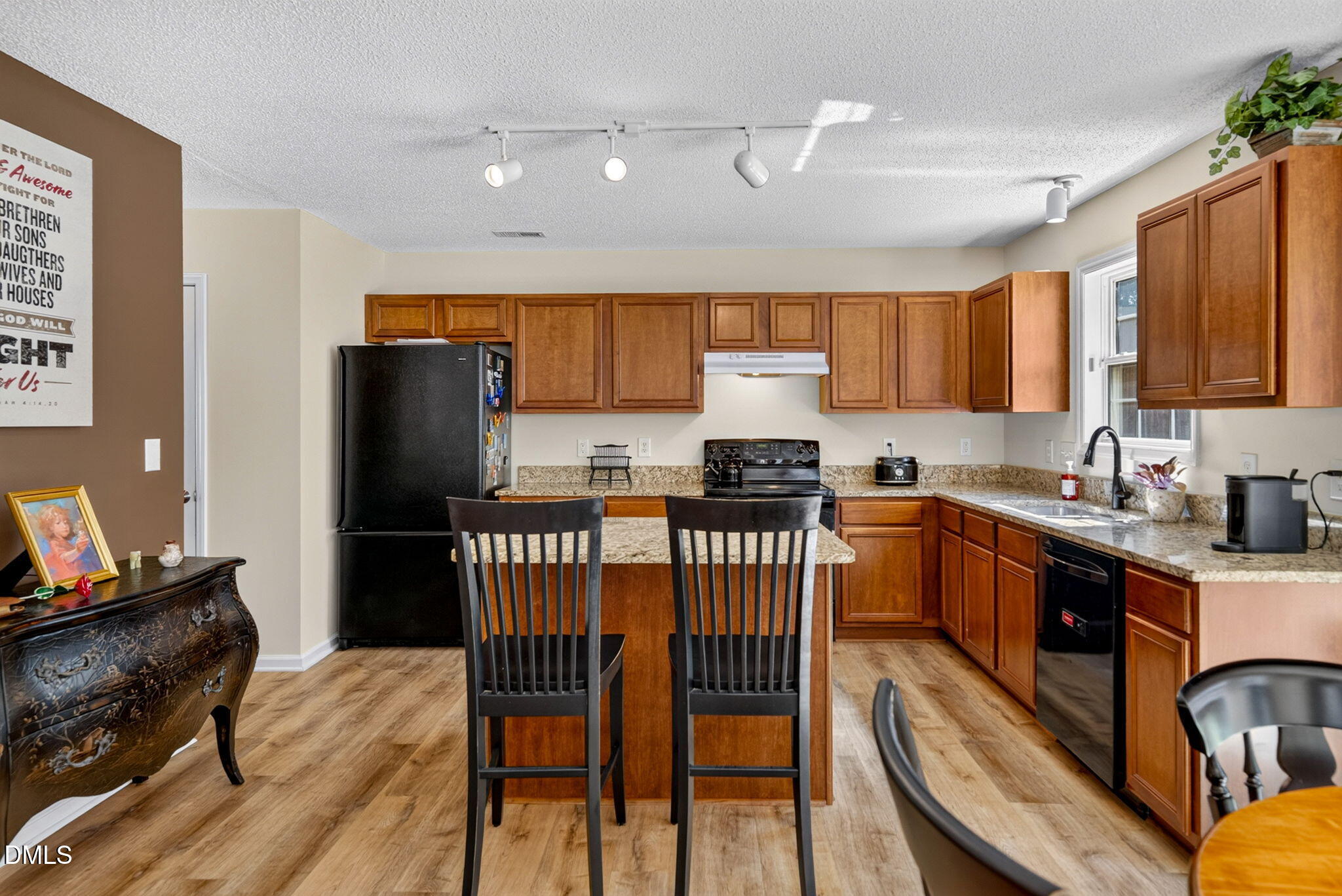 4106 Amber Stone Way Property Photo 17
