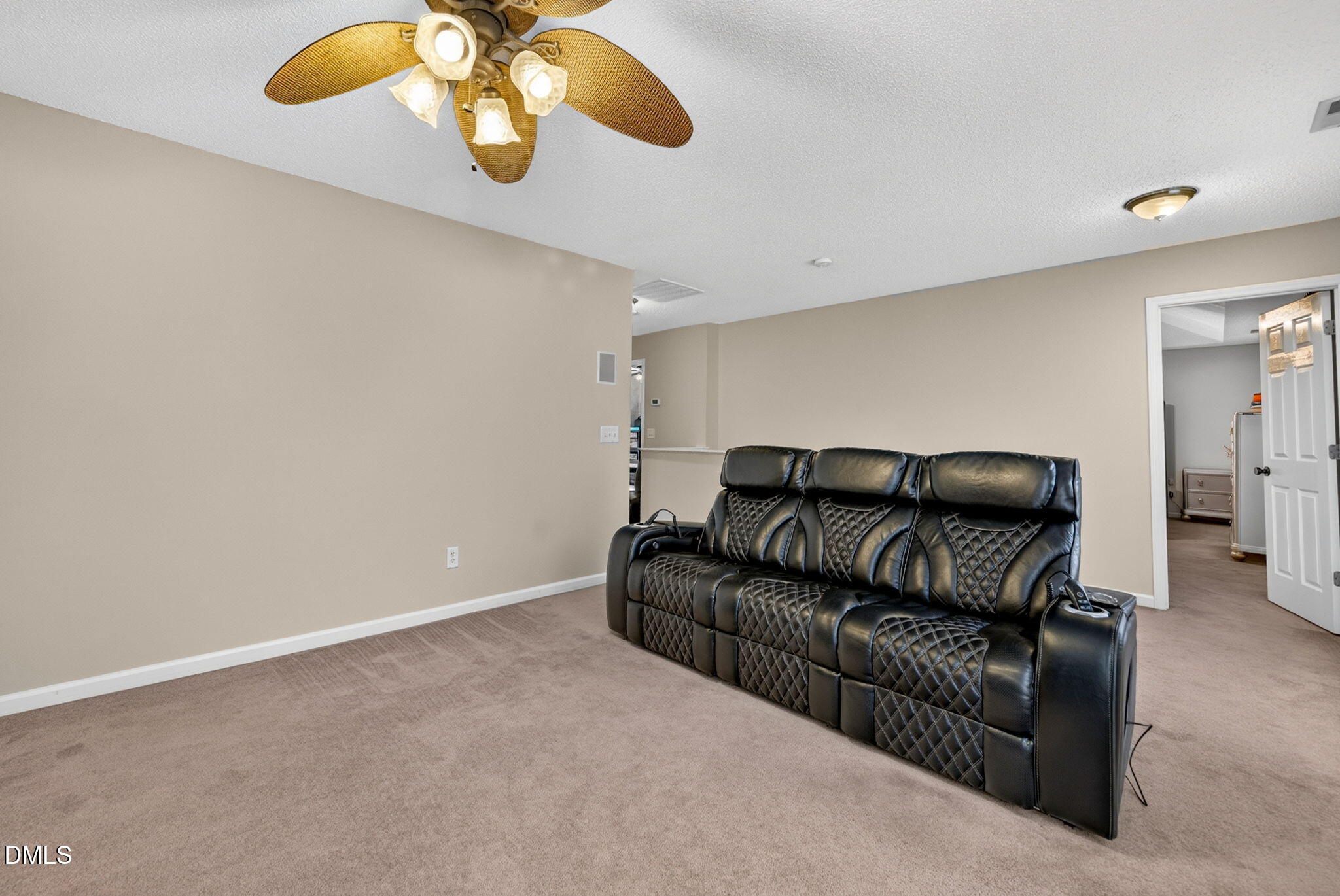 4106 Amber Stone Way Property Photo 38