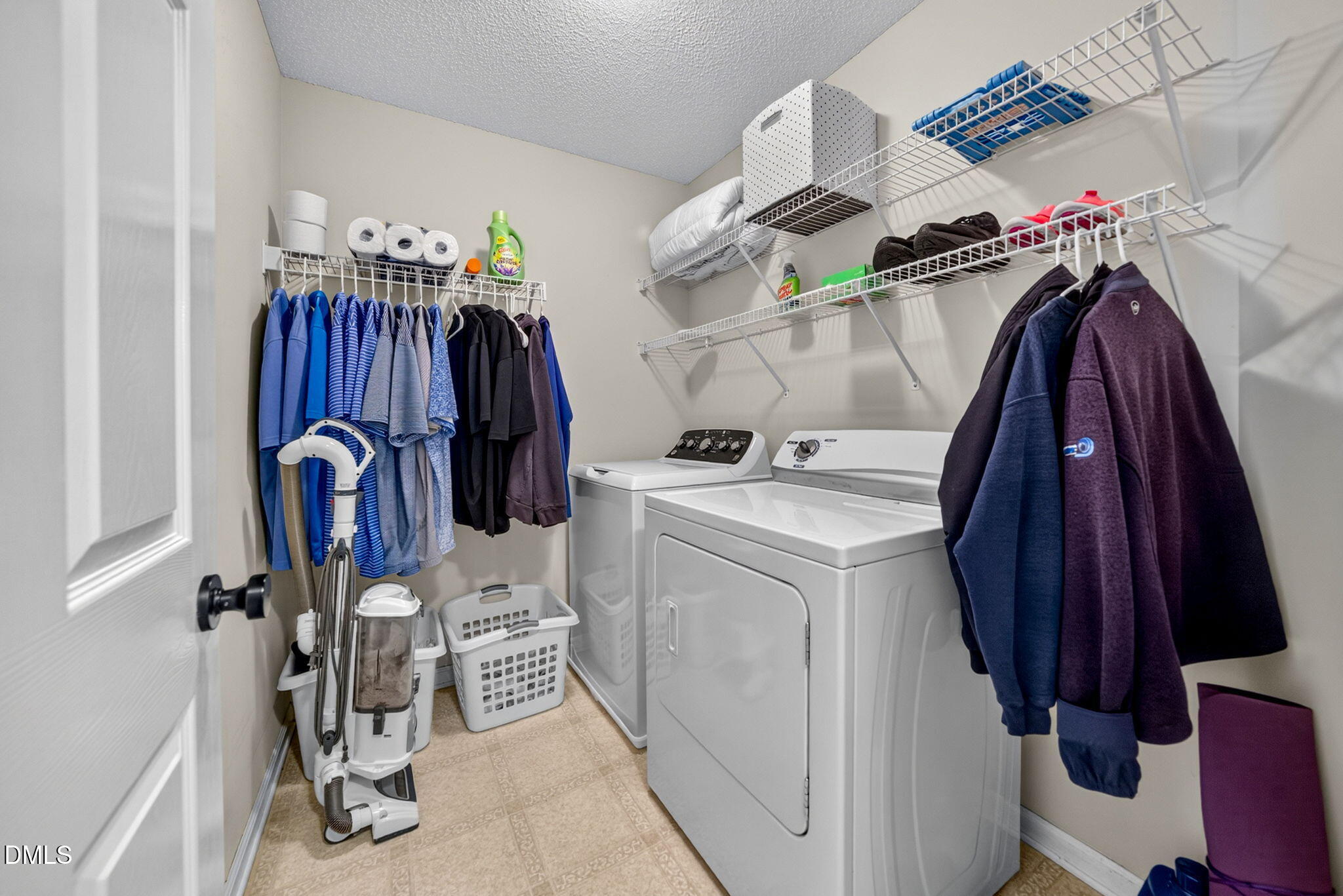 4106 Amber Stone Way Property Photo 47