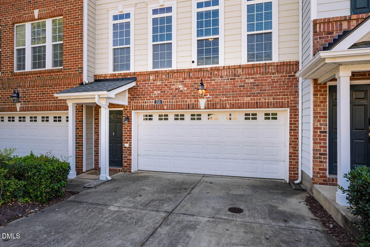 255 Bally Shannon Way Property Photo 3