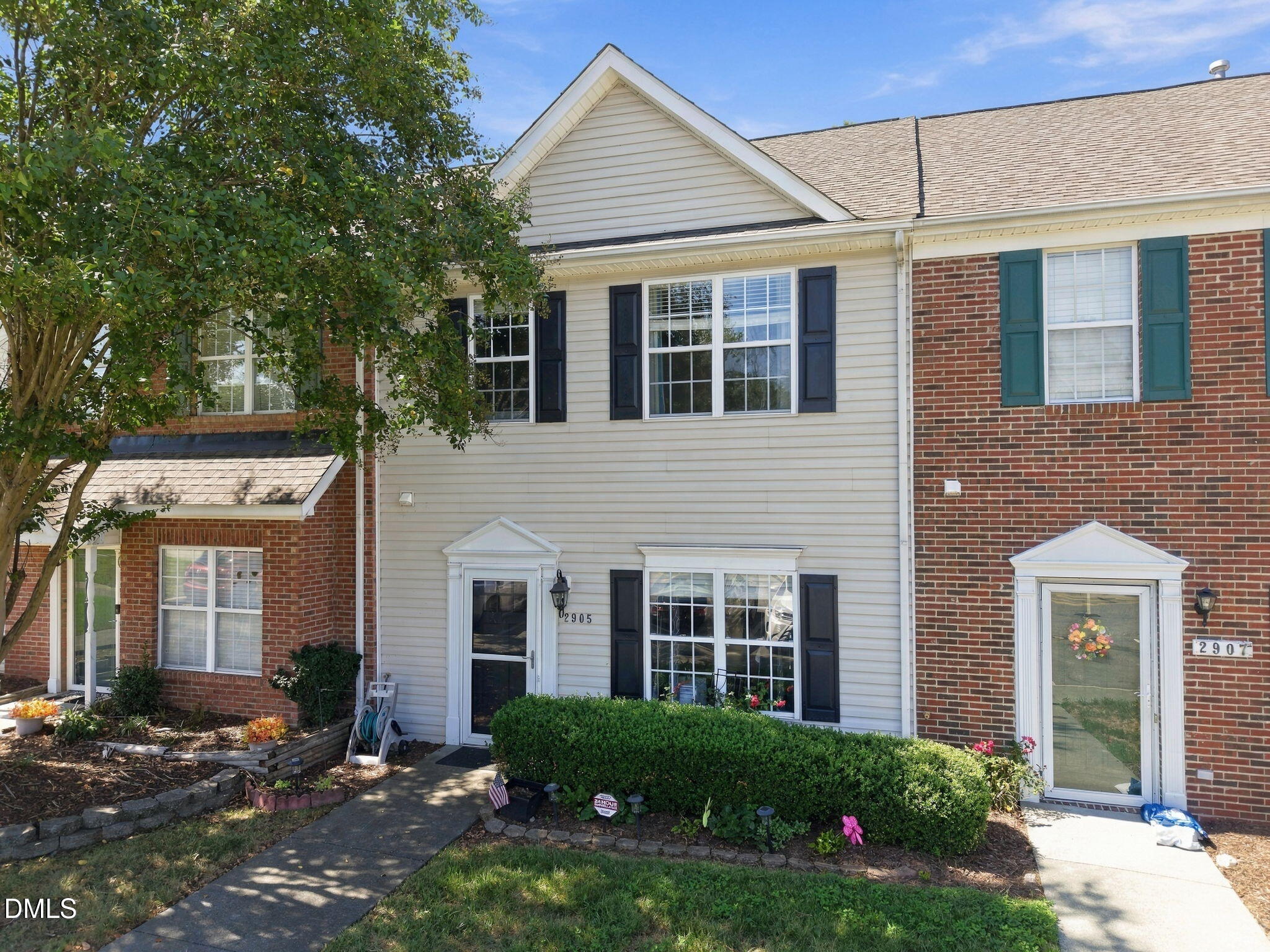 2905 Gross Avenue Property Photo 2