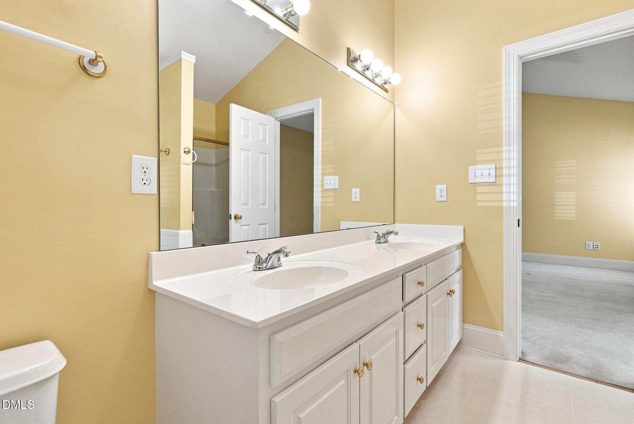 7409 Ivy League Lane Property Photo 15