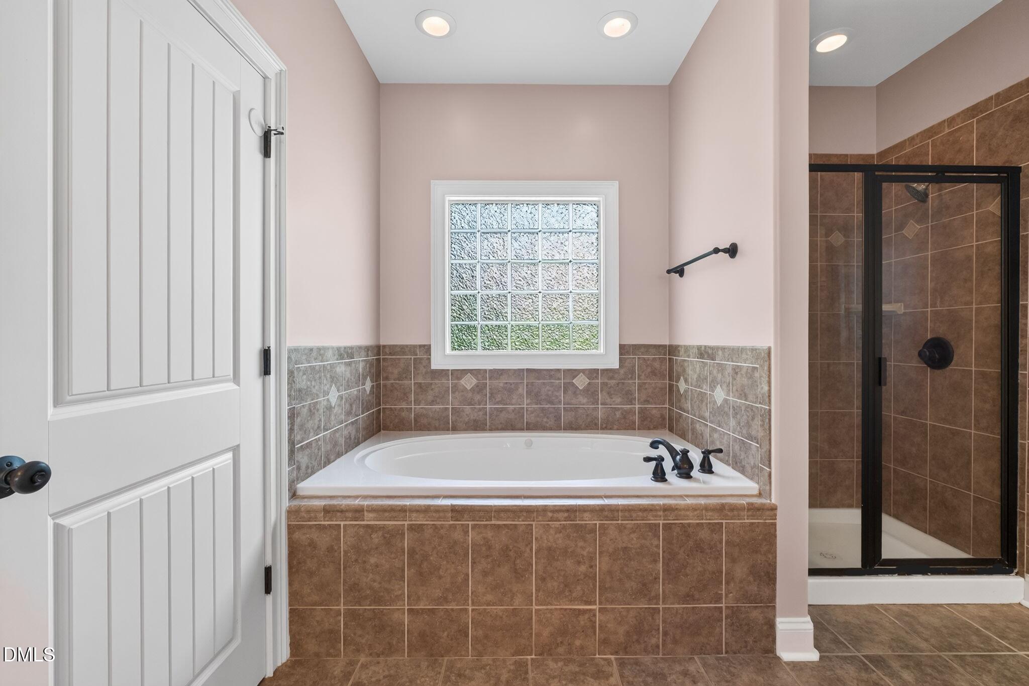 53 Westcliff Court Property Photo 14