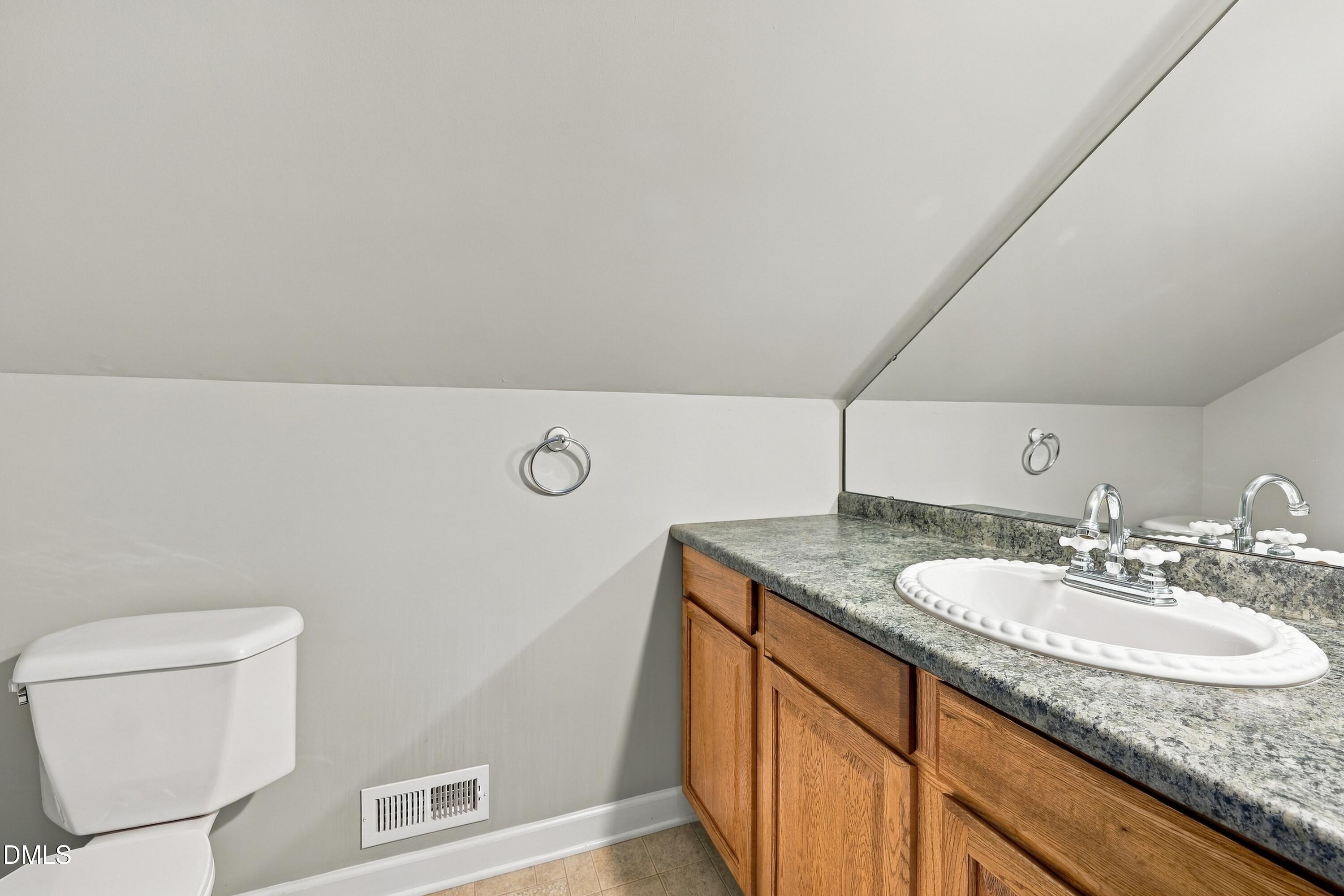2905 Legging Lane Property Photo 40