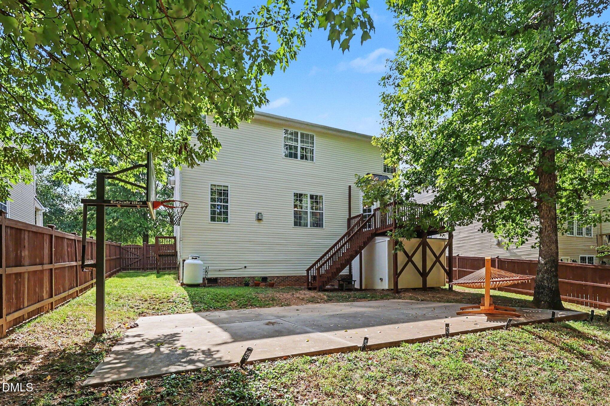 400 Texanna Way Property Photo 24