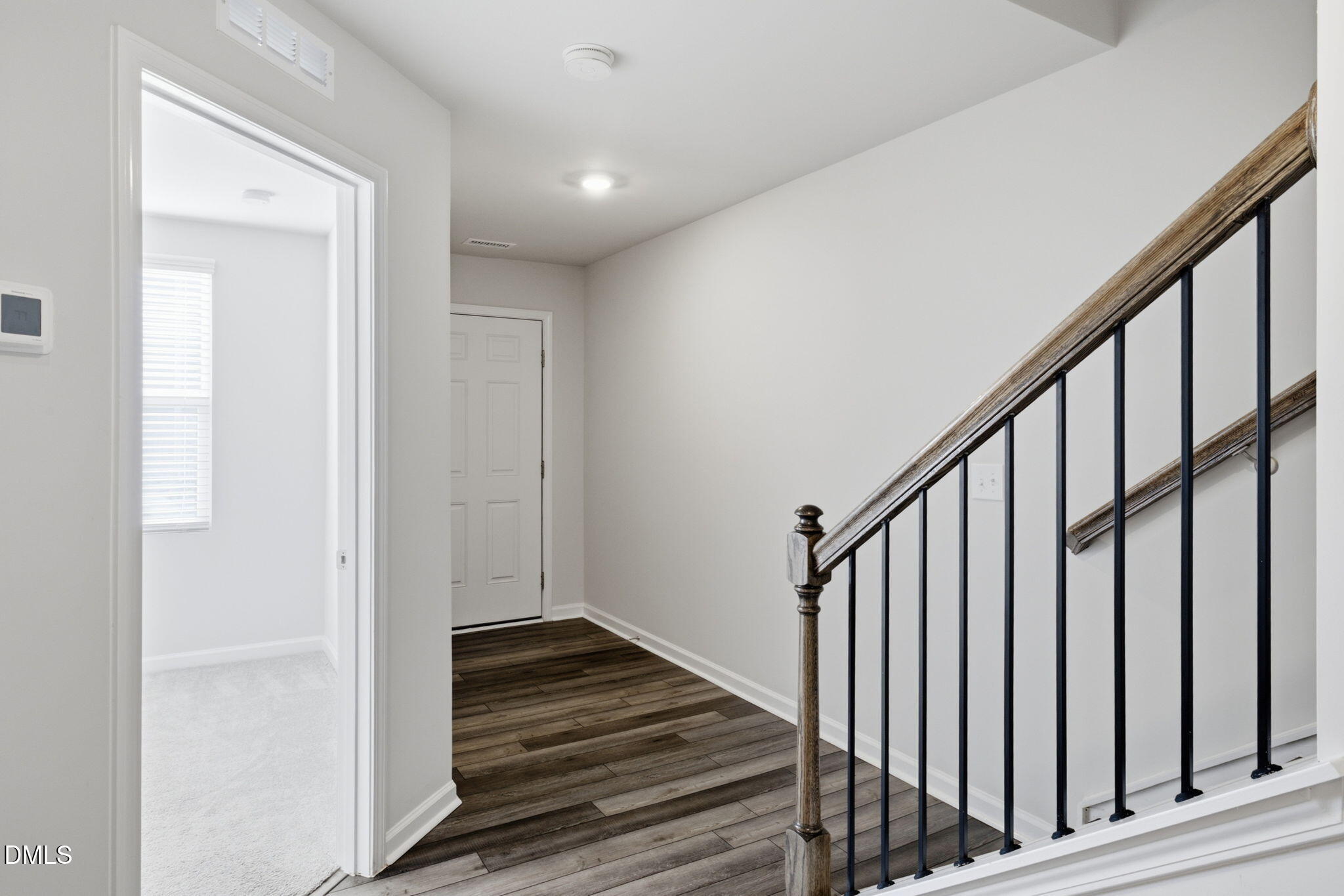1011 Hemlock Cone Way Property Photo 4