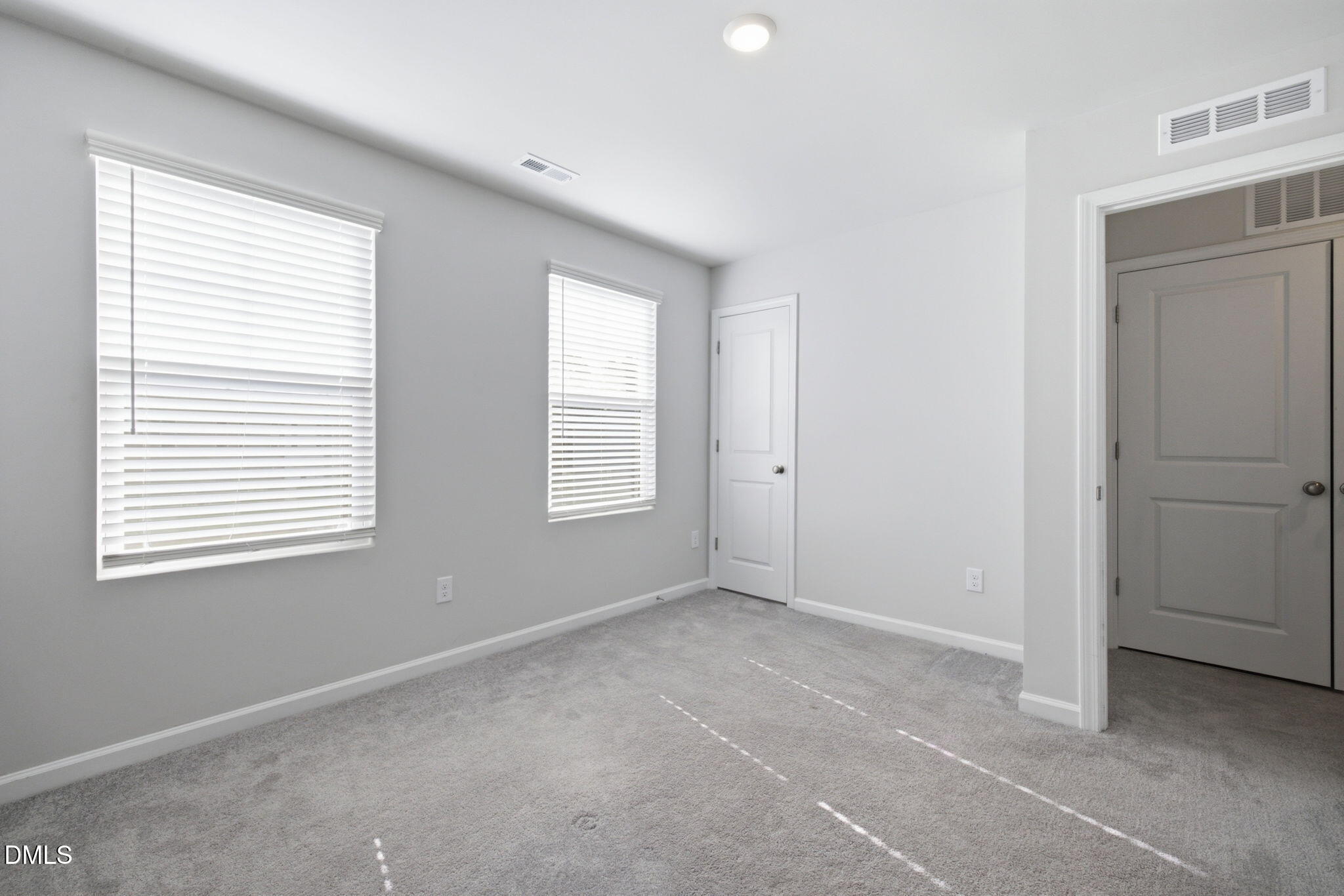 1011 Hemlock Cone Way Property Photo 34