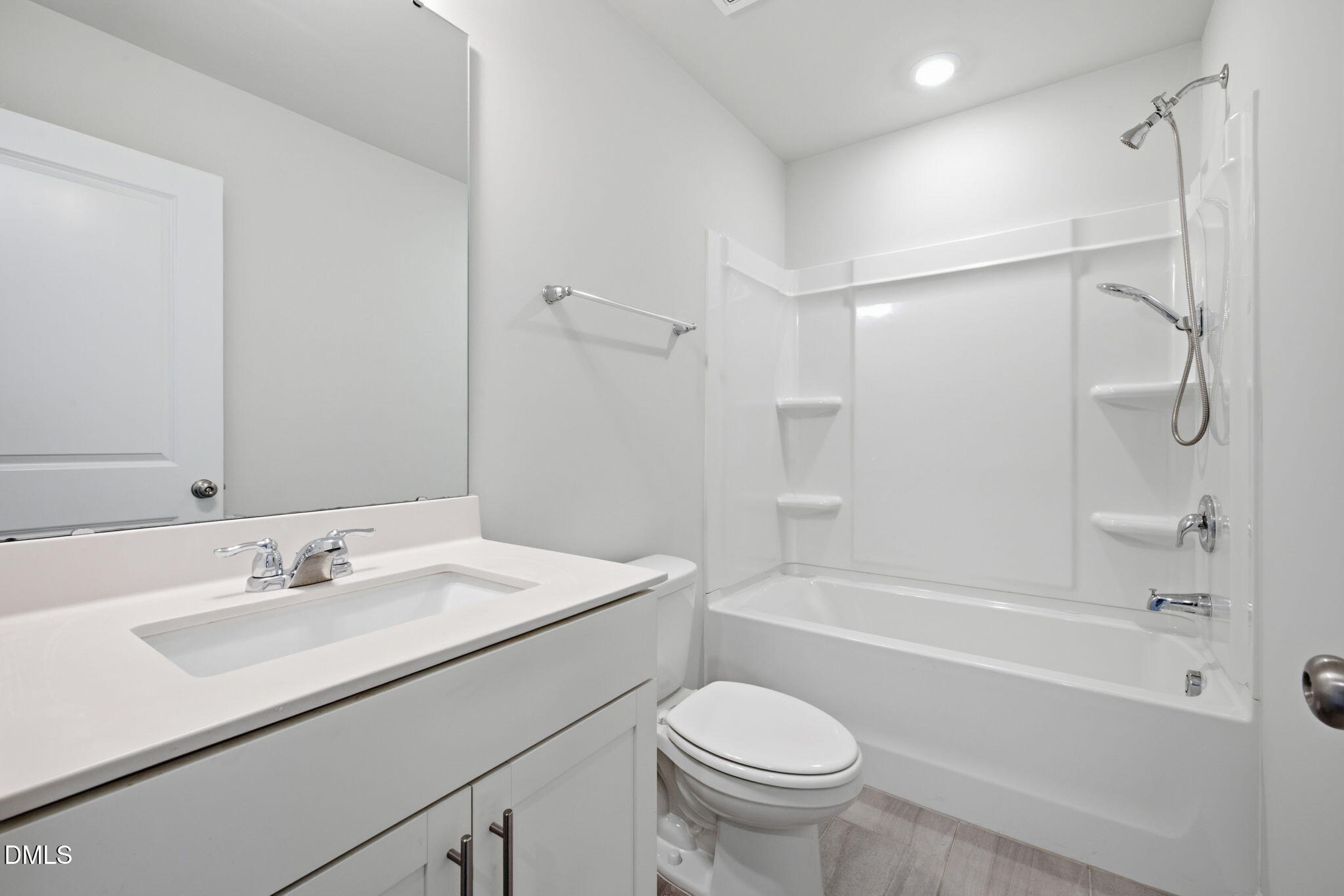 1011 Hemlock Cone Way Property Photo 35