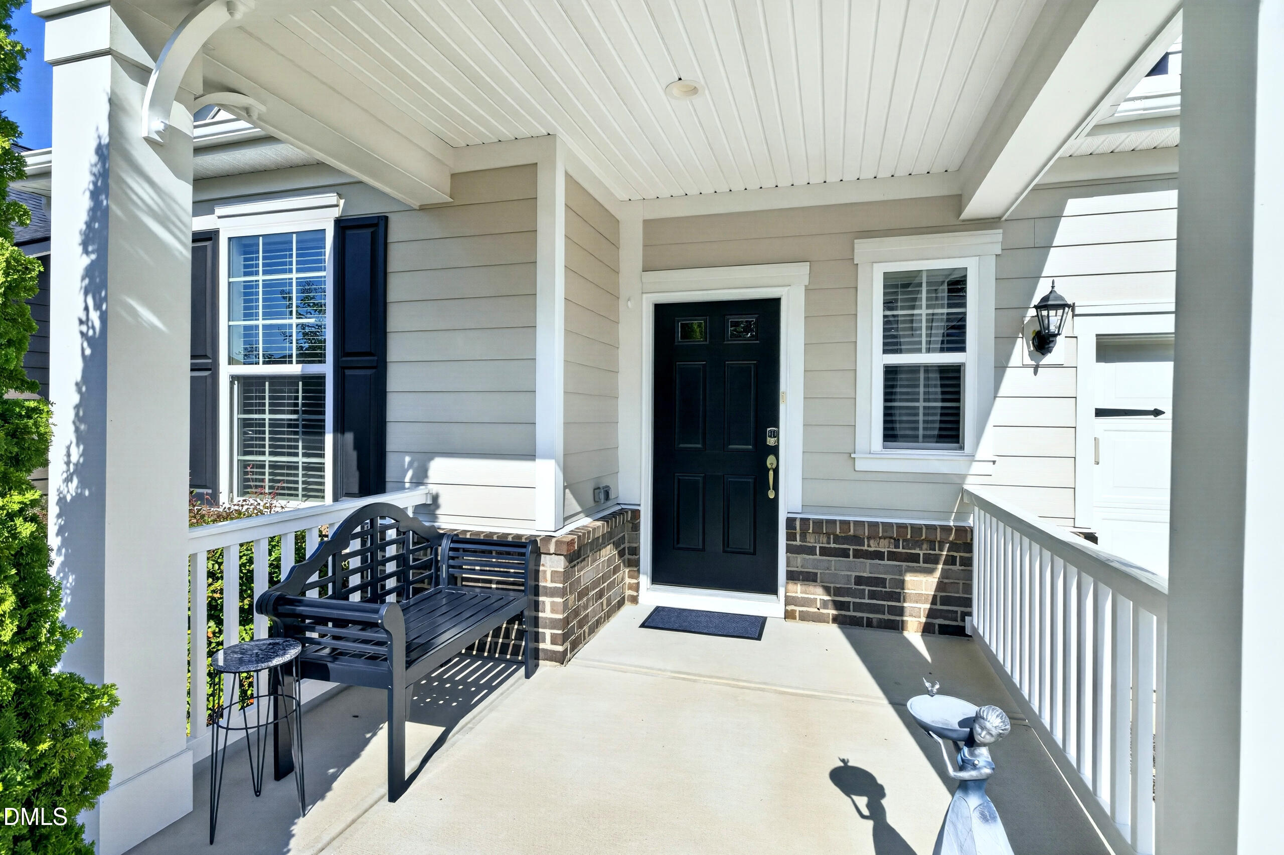 906 Narrative Lane Property Photo 3