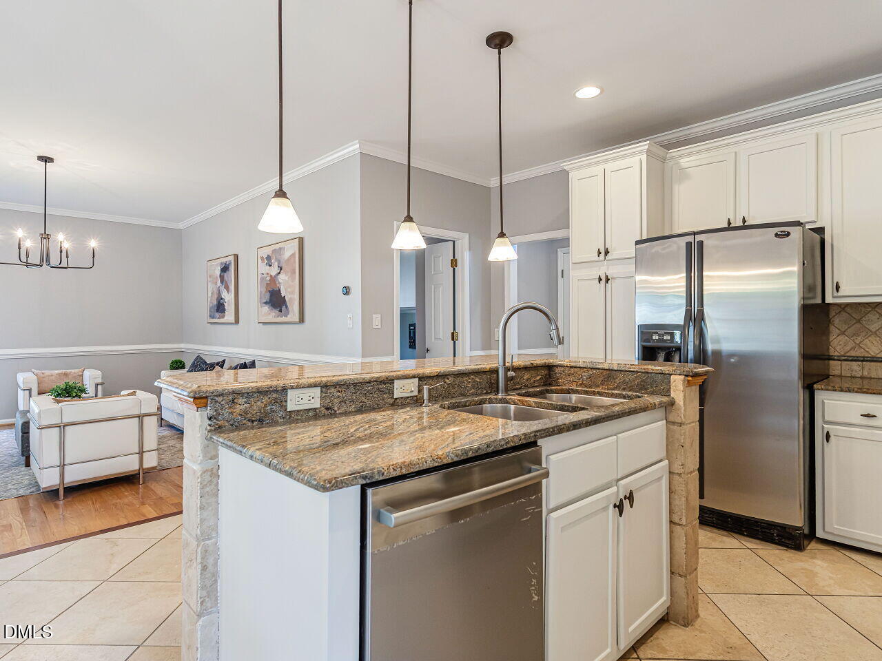 217 Ravenstone Drive Property Photo 12