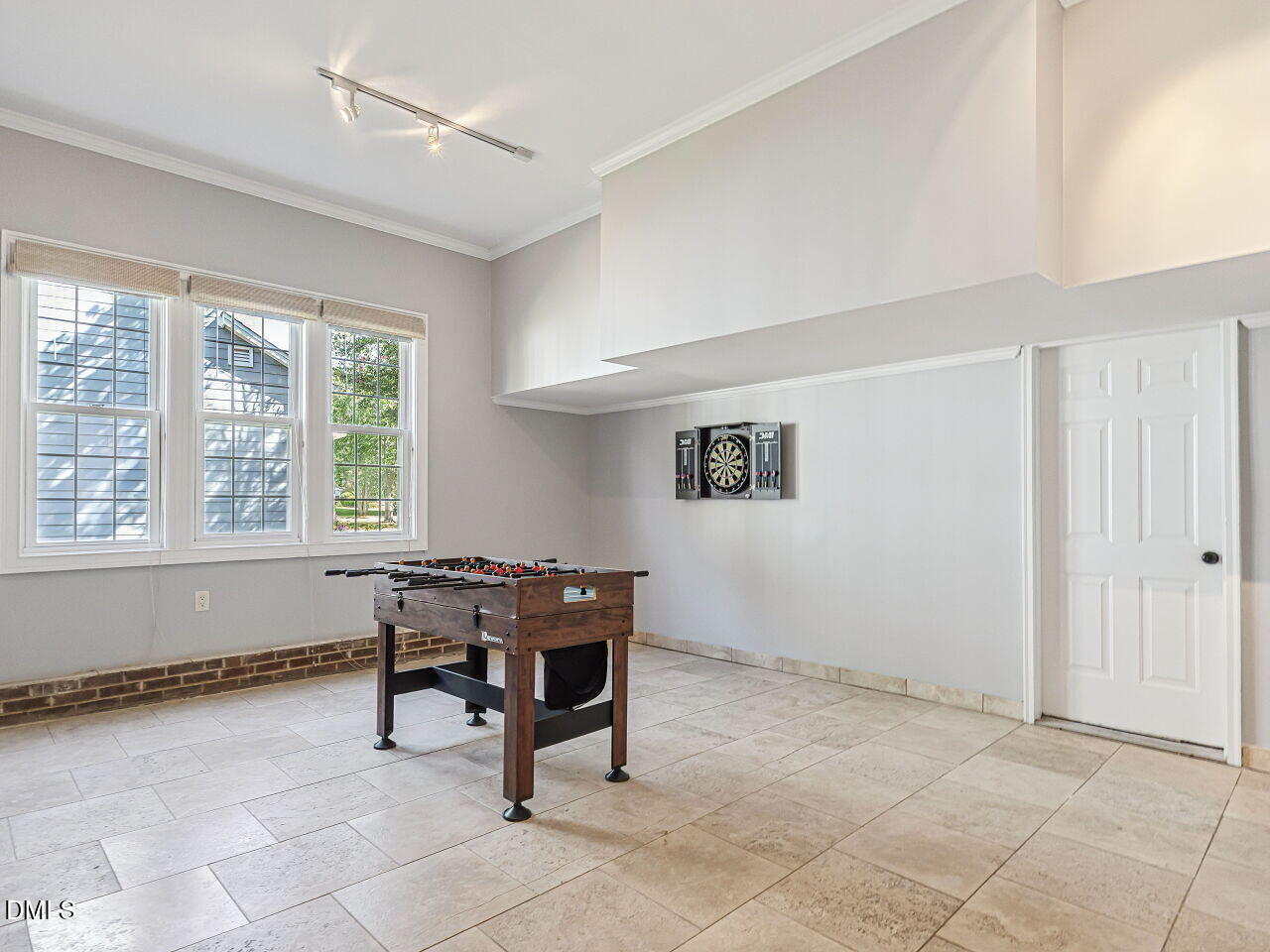 217 Ravenstone Drive Property Photo 20