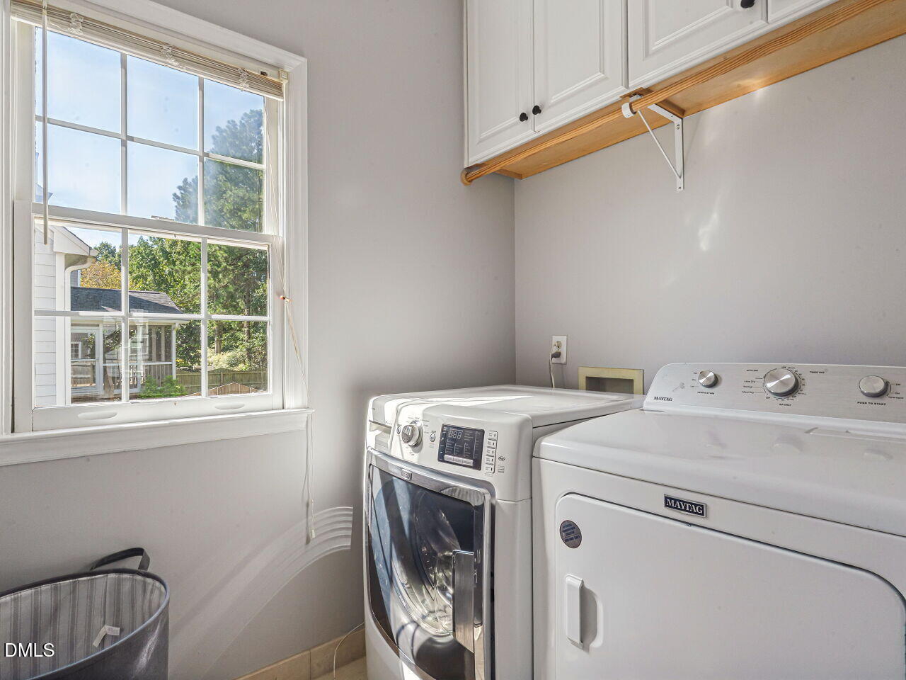 217 Ravenstone Drive Property Photo 22