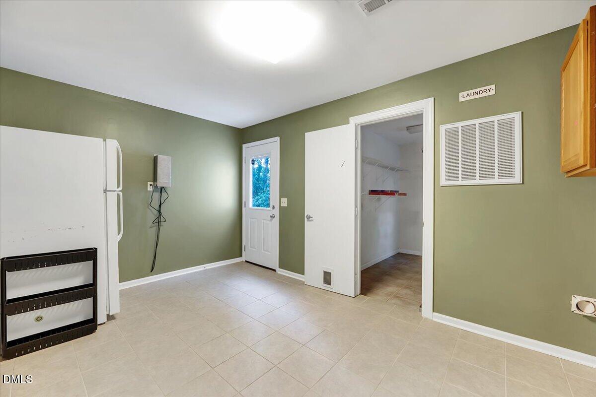 7645 Summerglen Drive Property Photo 23