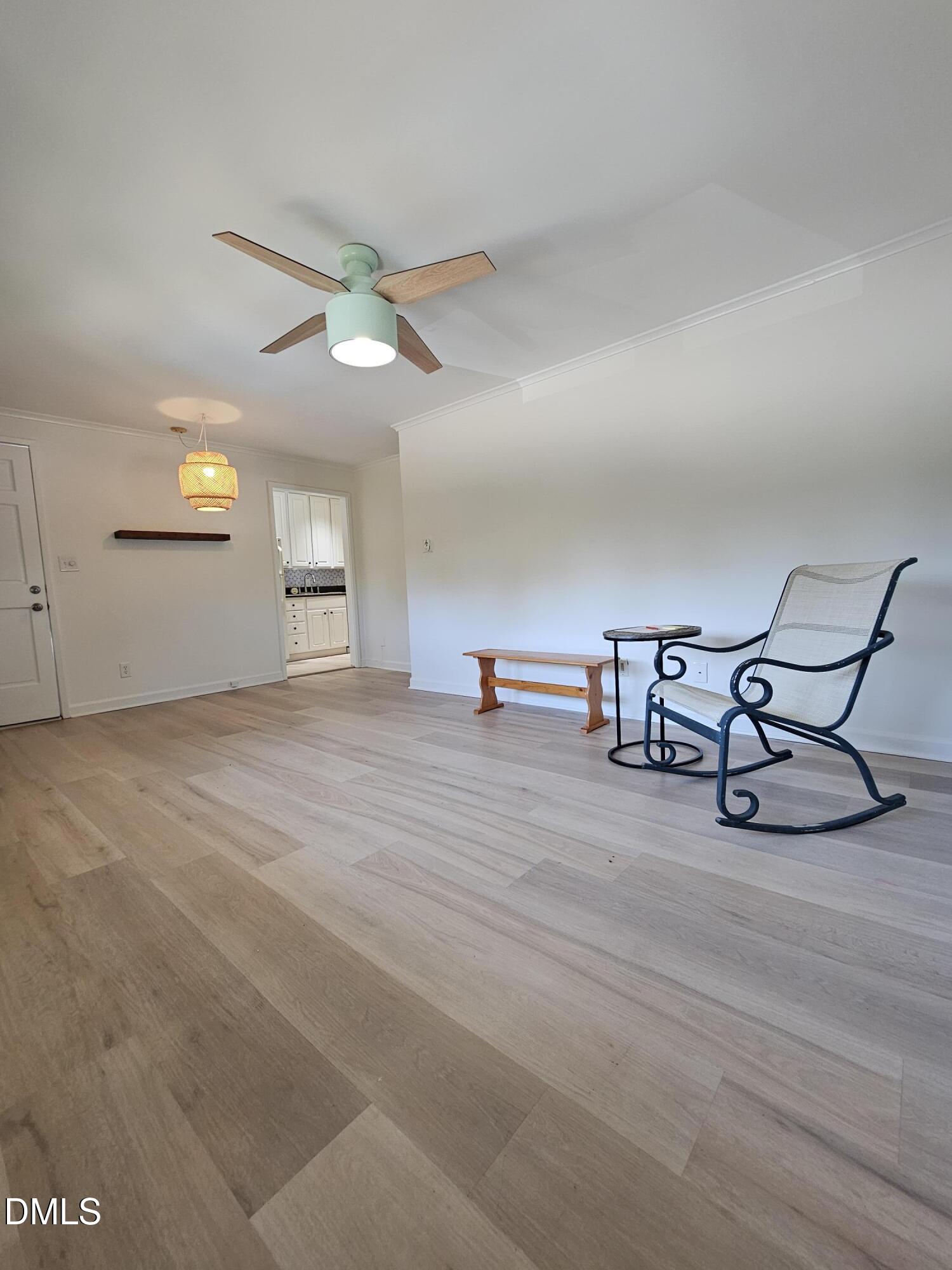 707 Daniels Street D Property Photo 6