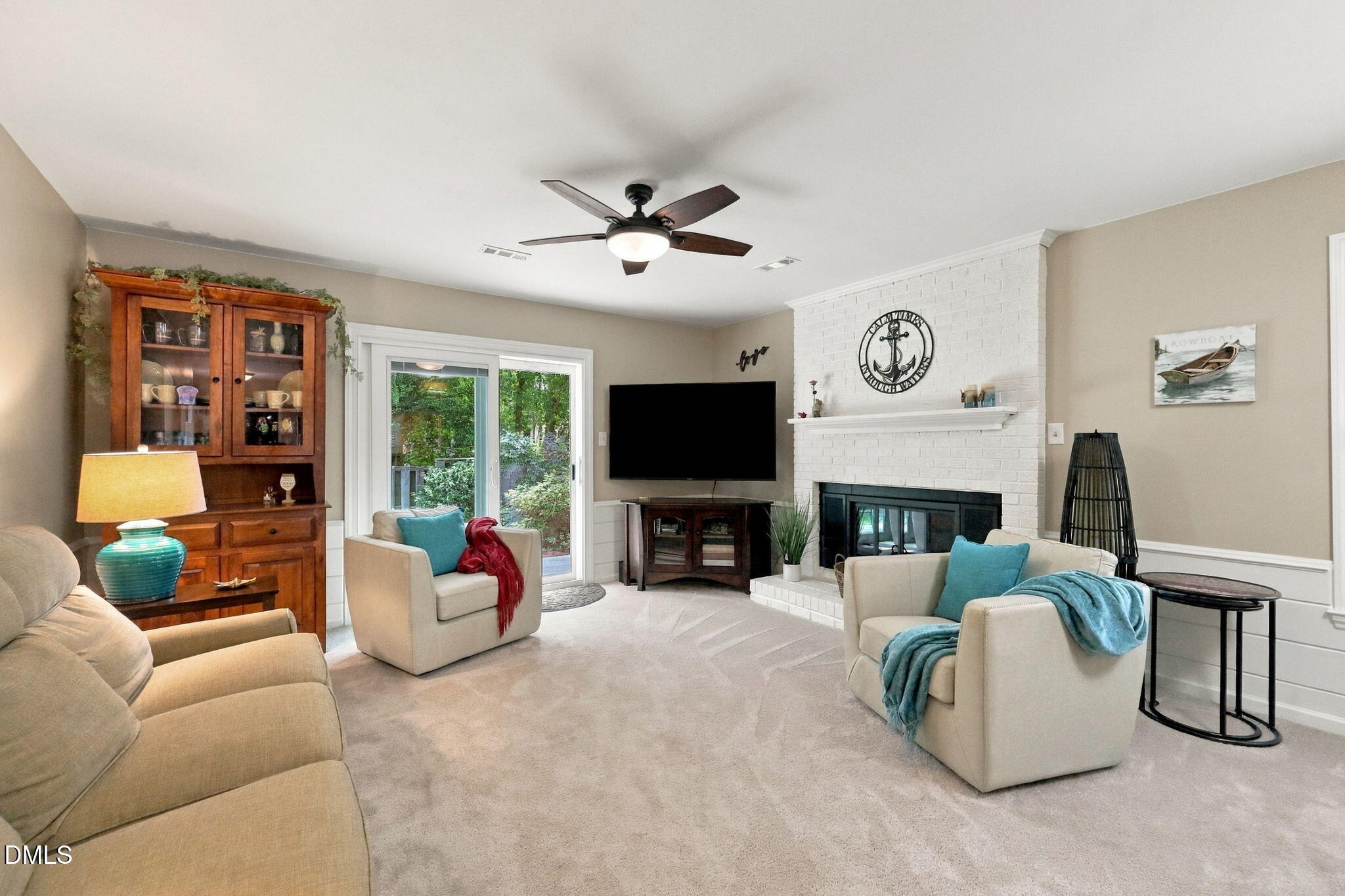 6412 Meadow View Drive Property Photo 11