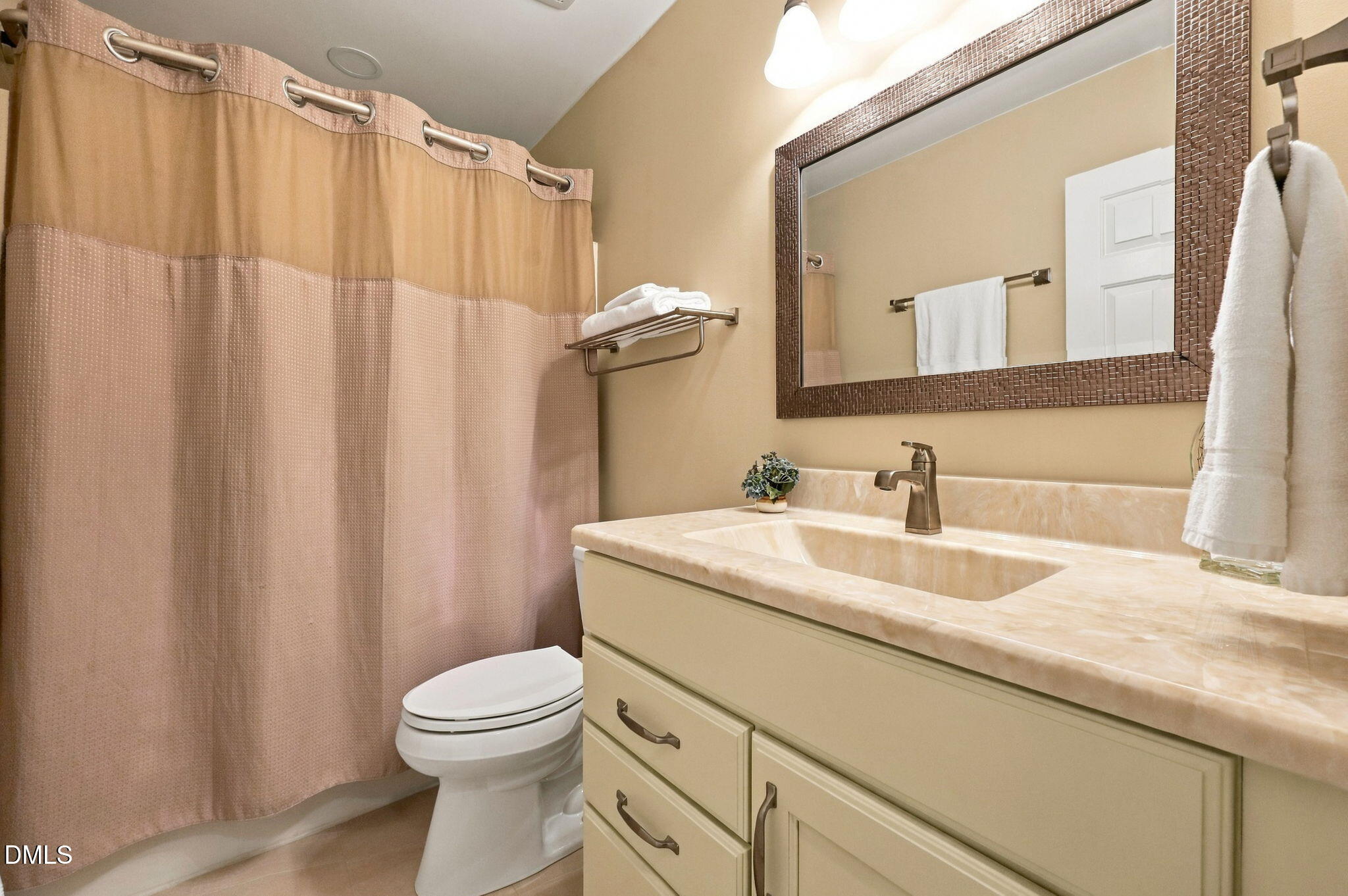 6412 Meadow View Drive Property Photo 21