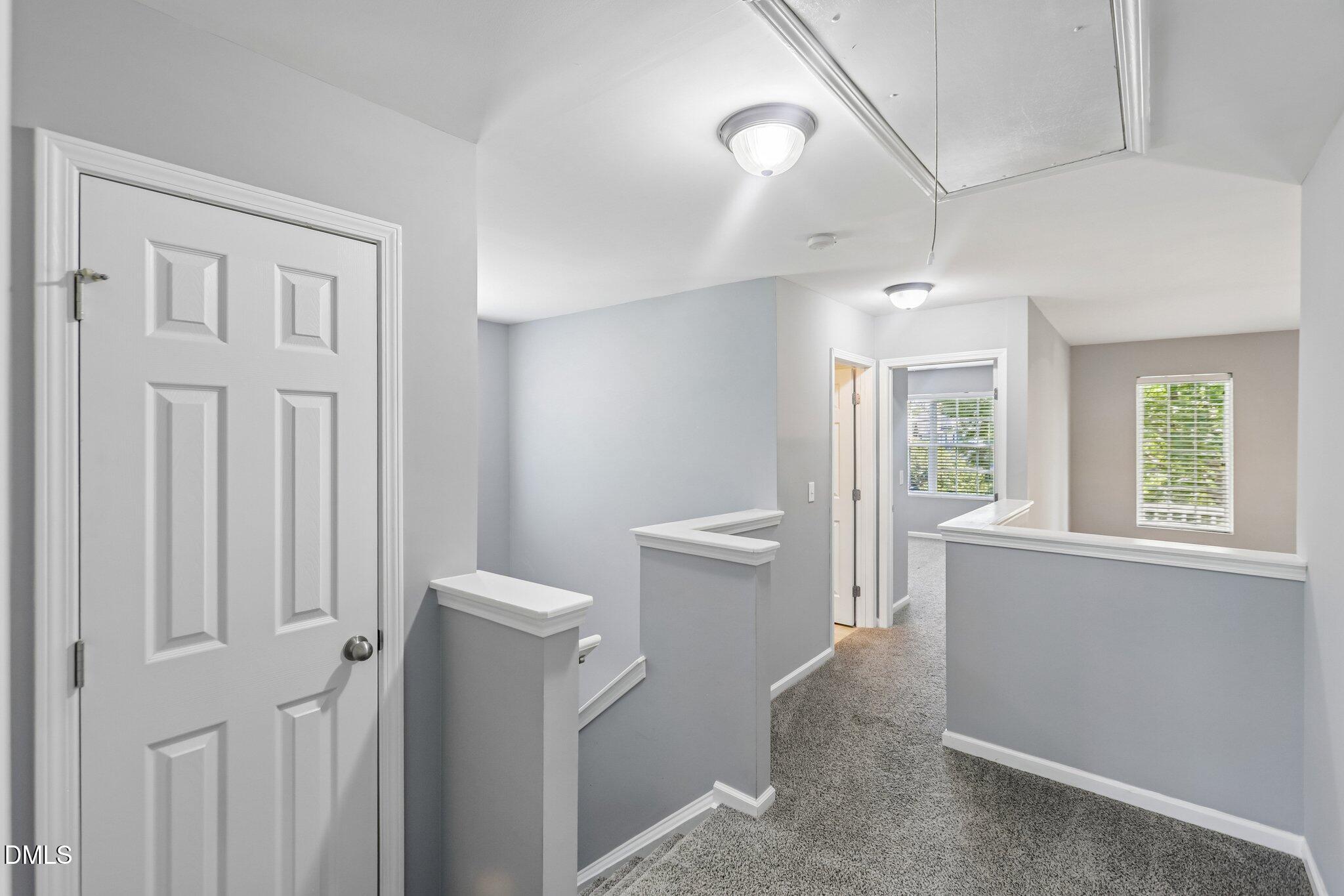 942 Shining Wire Way Property Photo 16