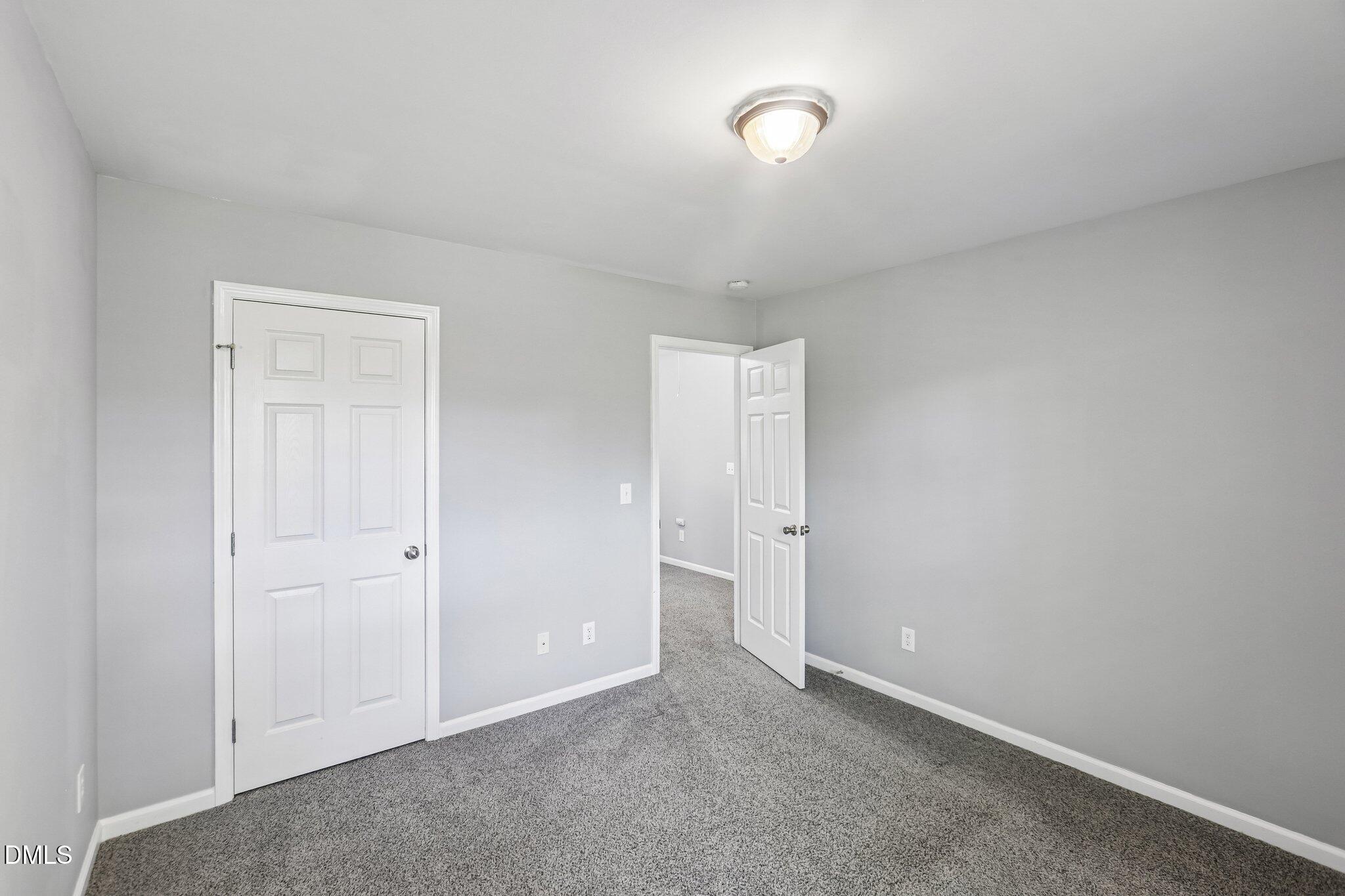 942 Shining Wire Way Property Photo 20
