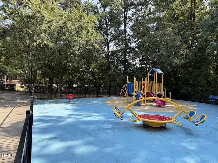942 Shining Wire Way Property Photo 31