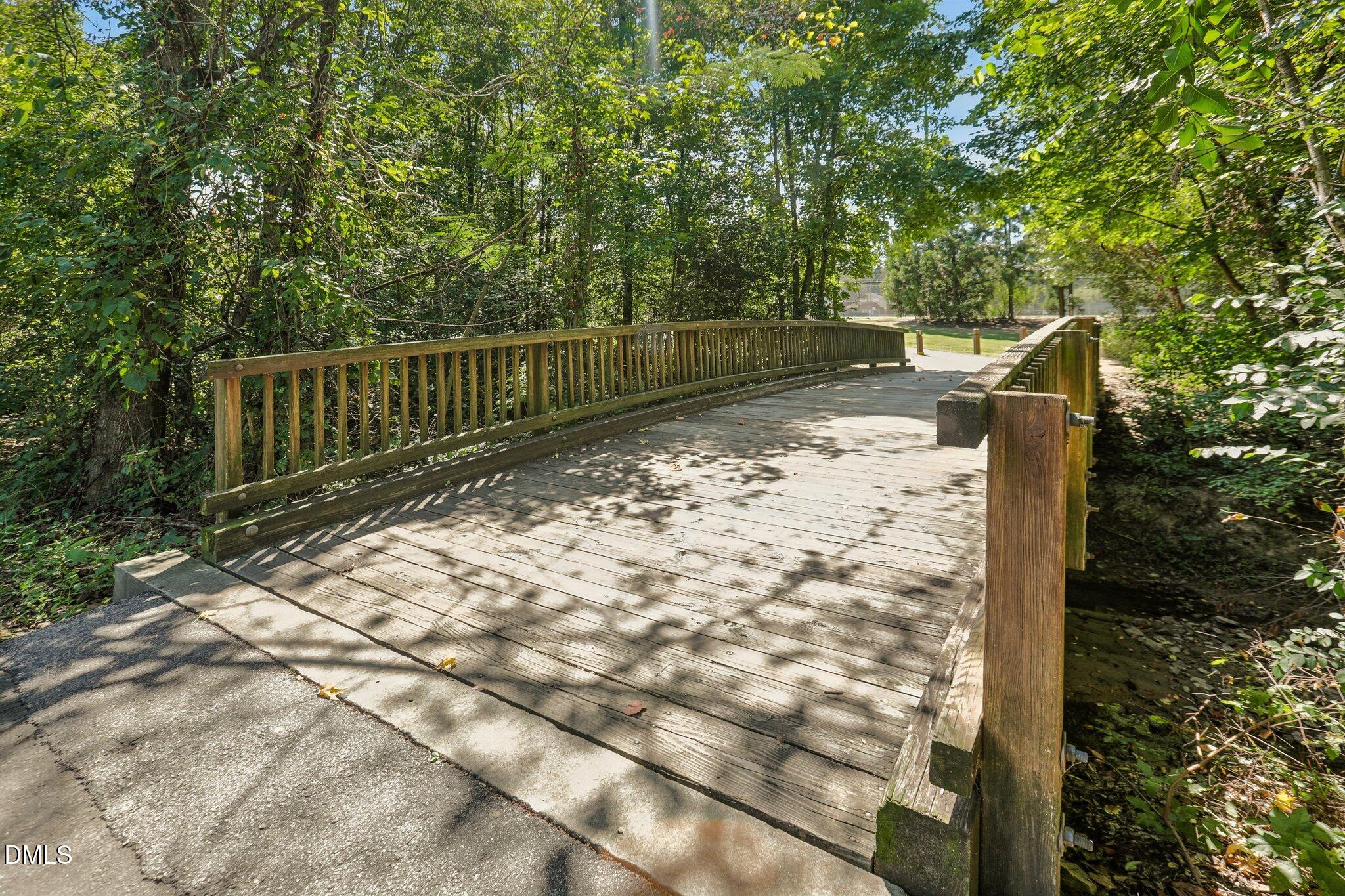 942 Shining Wire Way Property Photo 44