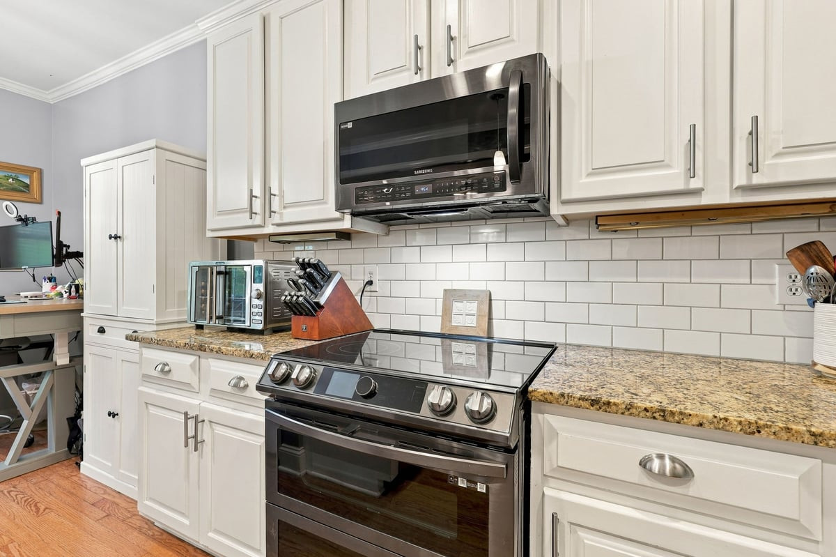 7204 Summit Waters Lane Property Photo 11