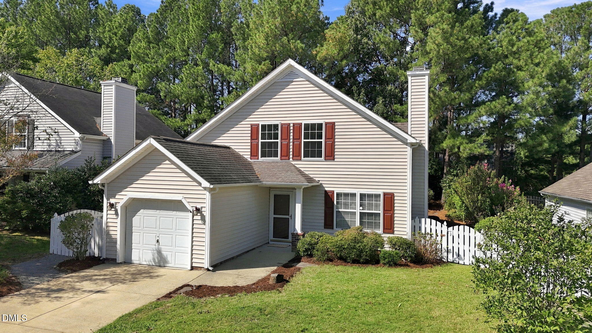 4912 Gable Ridge Drive Property Photo 2