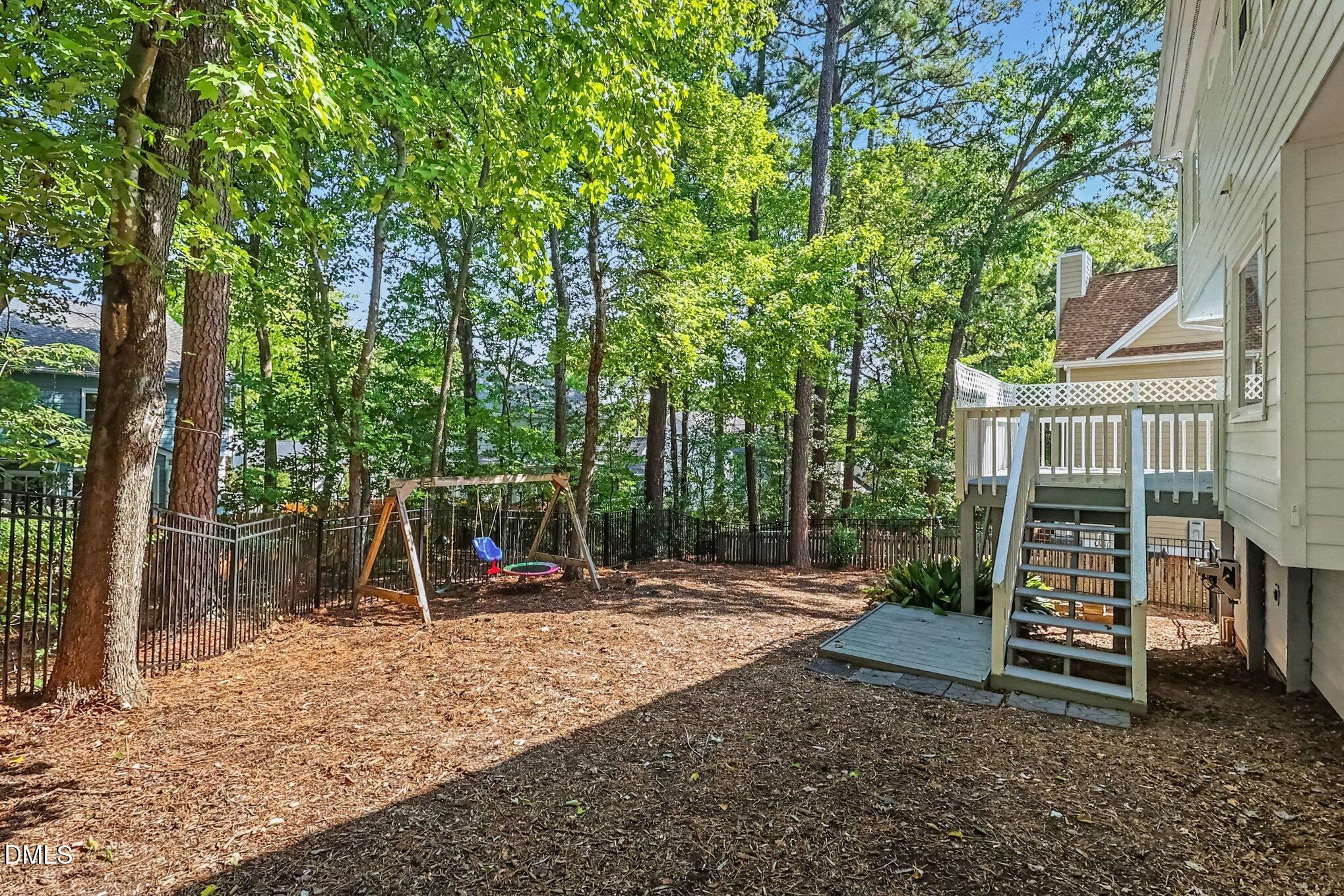 203 Silvercliff Trail Property Photo 36