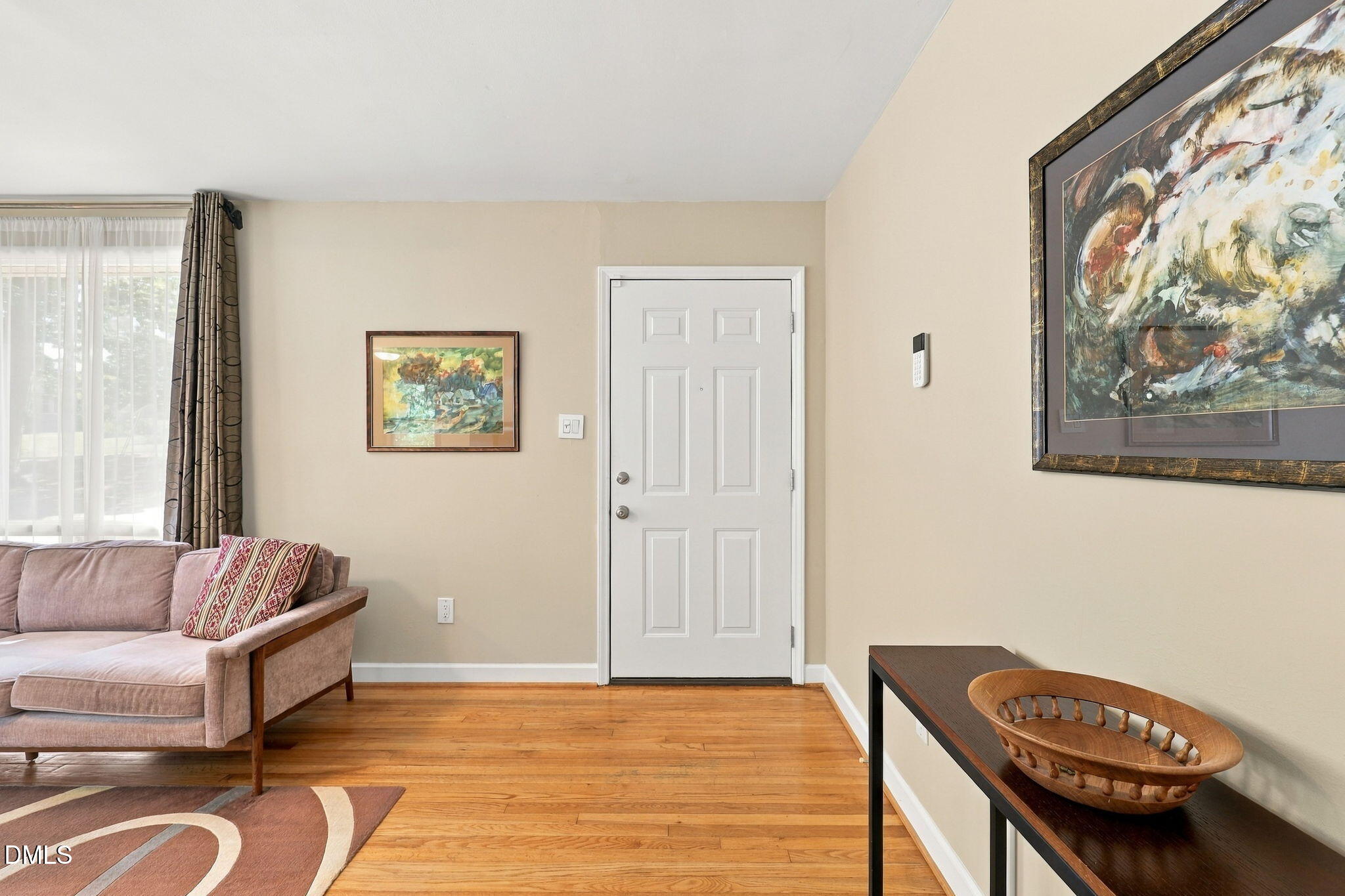 513 Banks Street Property Photo 6